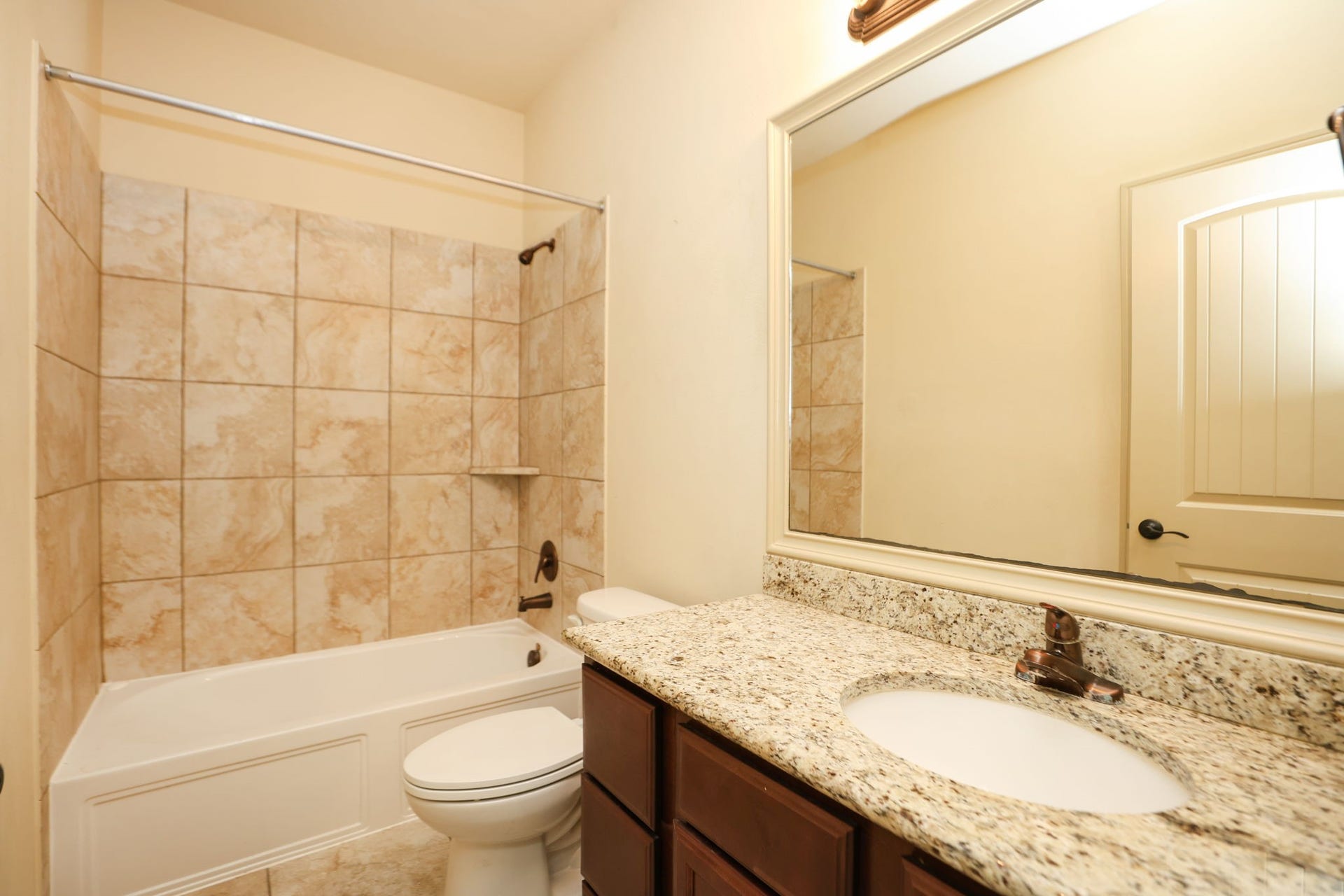 3222 Selene Drive, Missouri City, TX 77459 3222 Selene Drive, Missouri City, TX 77459