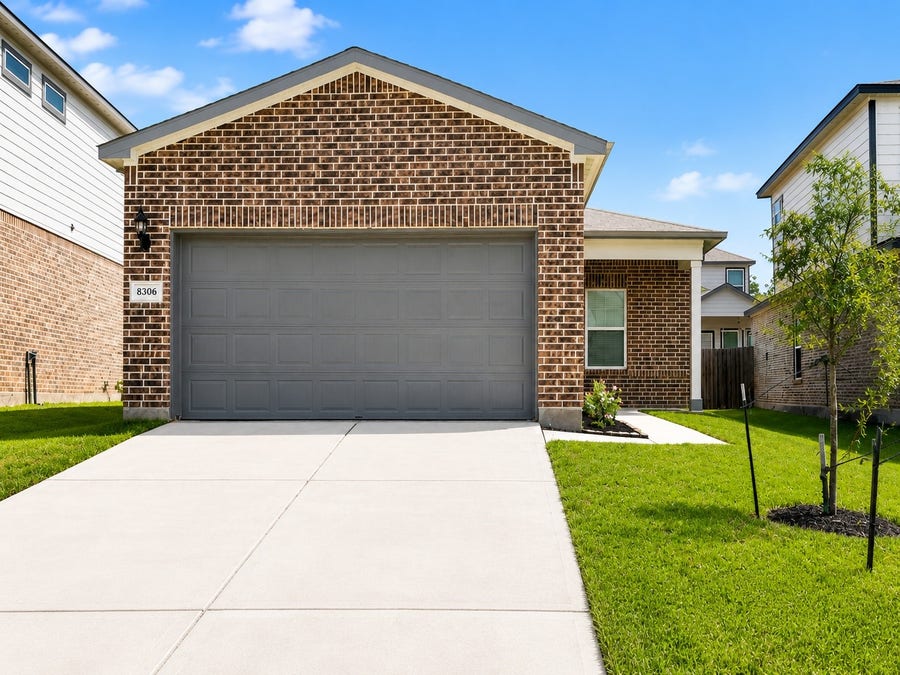 Property photo for 8308 Bristlecone Pine Way, Magnolia, TX