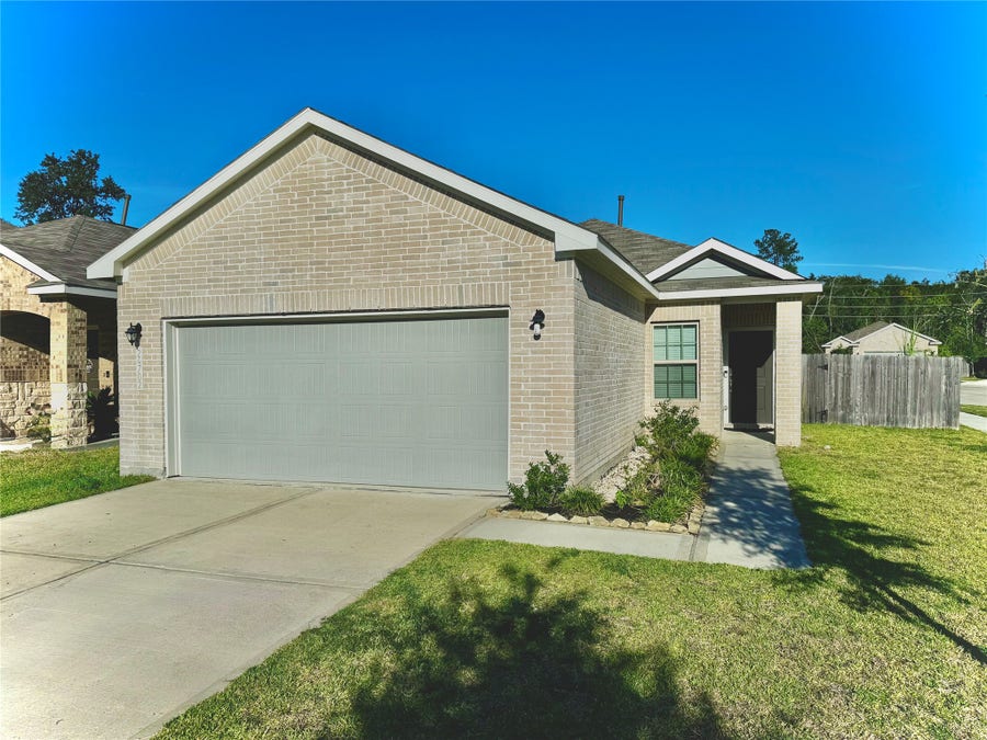 Property photo for 24702 Russet Bluff Trail, Houston, TX