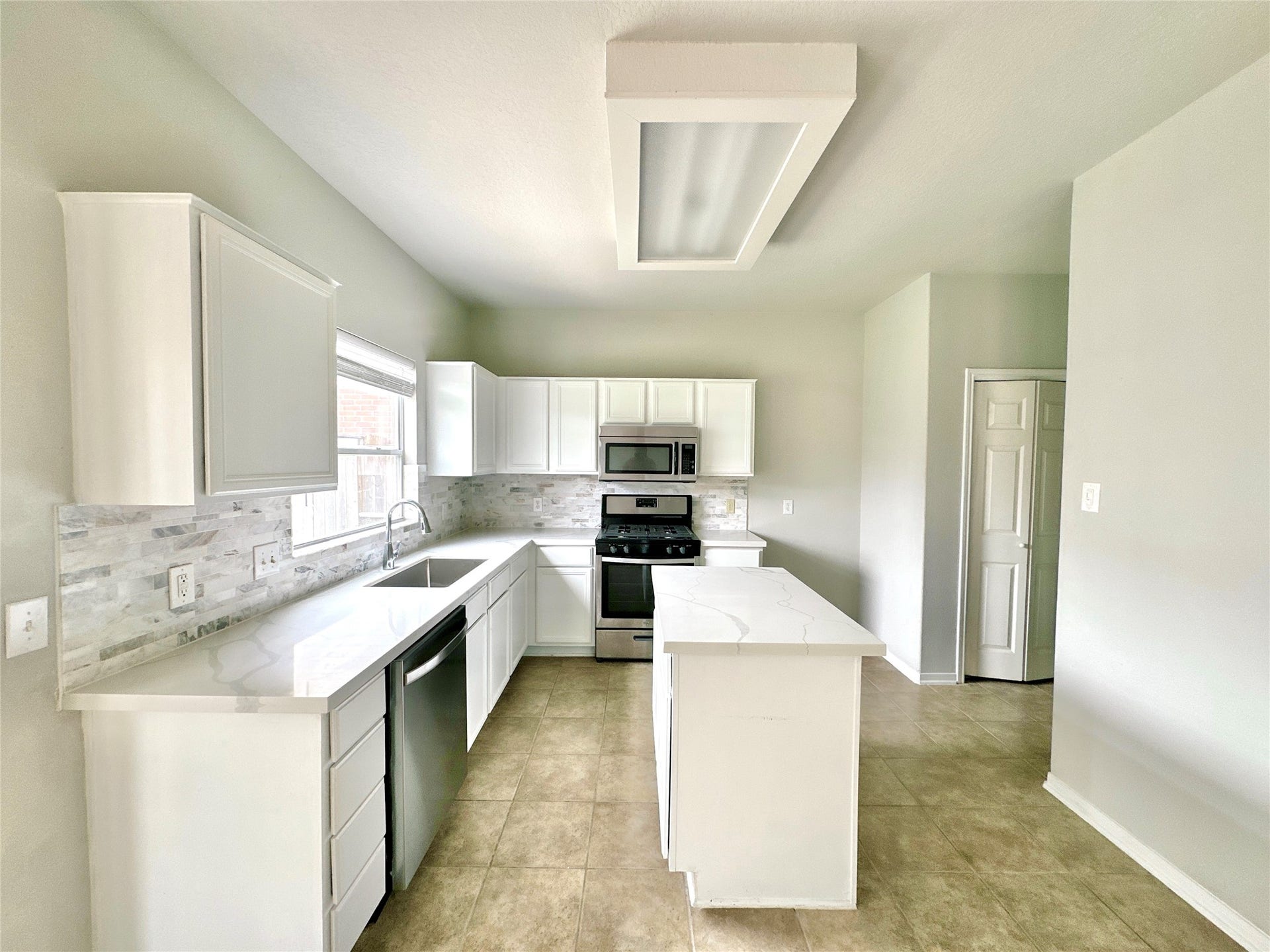 15410 Fir Woods Lane, Cypress, TX 77429 15410 Fir Woods Lane, Cypress, TX 77429