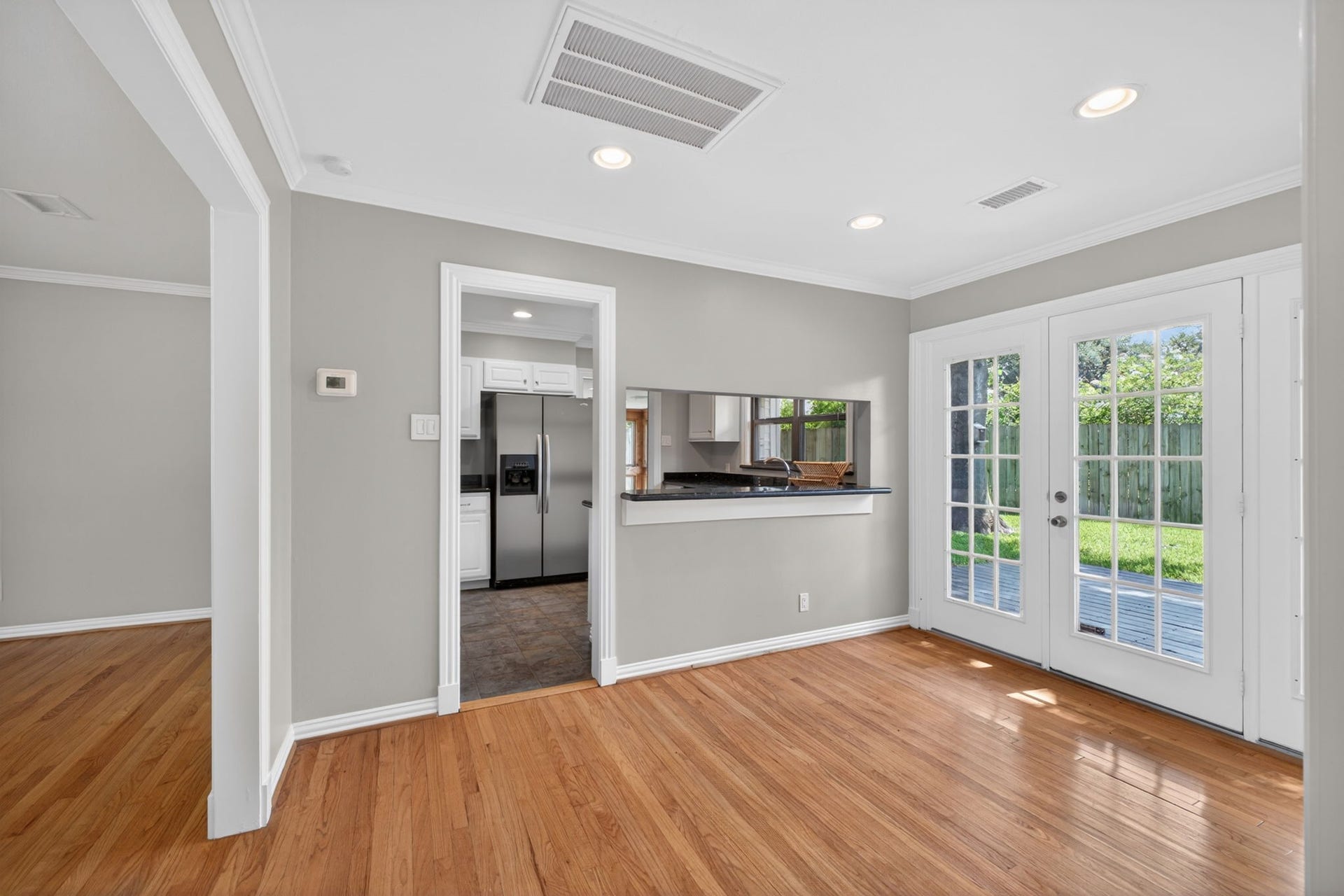 4218 Glebe Rd Road, Houston, TX 77018 Kitchen - view from bedroom hallway
