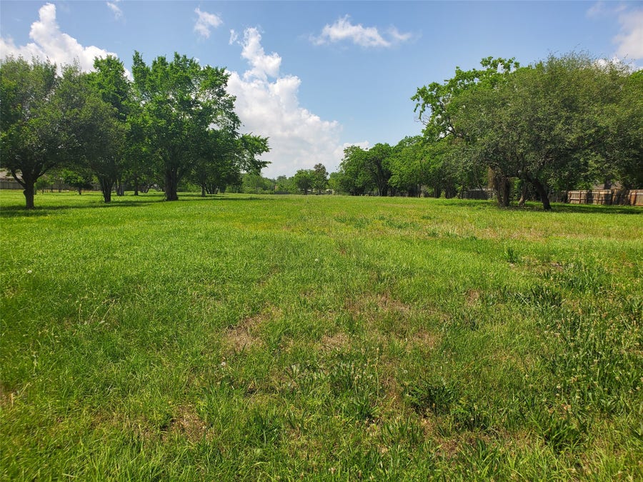 Property photo for 1610 Coryell Street, League City, TX