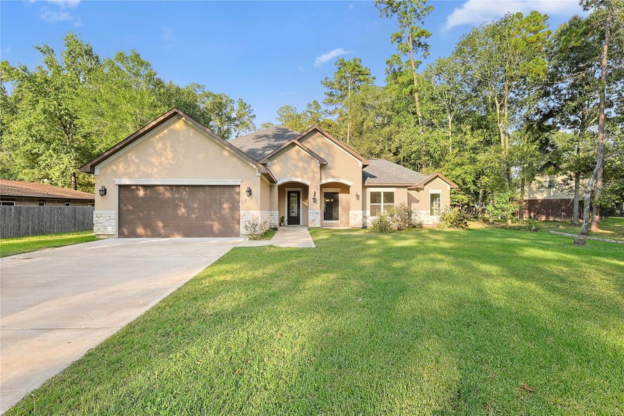 Property photo for 642 Parthenon Place, New Caney, TX