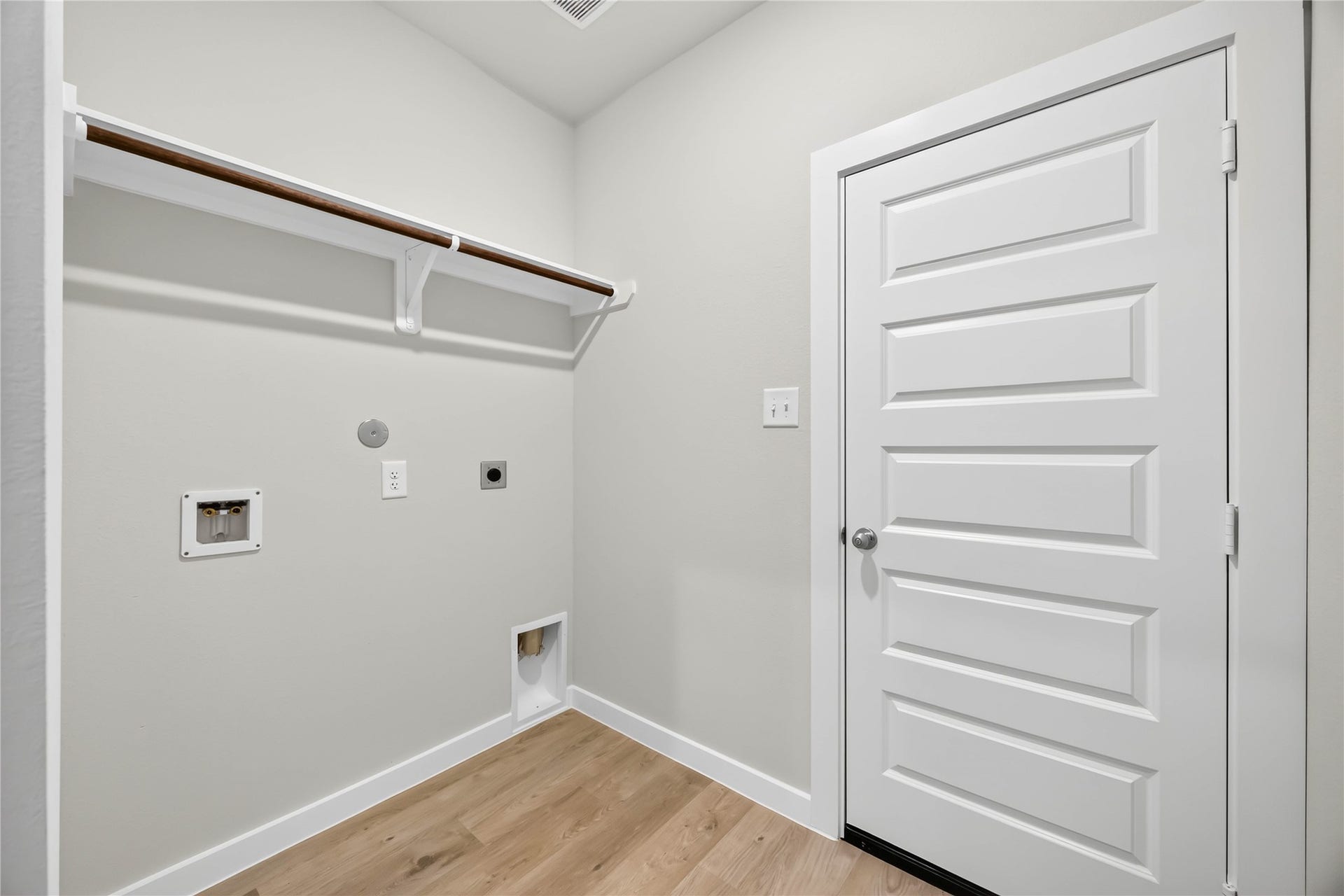 11925 Avian Avenue, Conroe, TX 77303 11925 Avian Avenue, Conroe, TX 77303