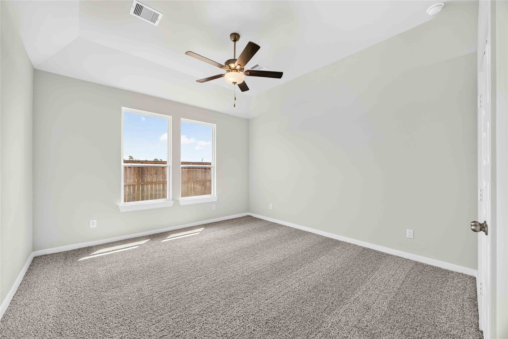 11925 Avian Avenue, Conroe, TX 77303 11925 Avian Avenue, Conroe, TX 77303