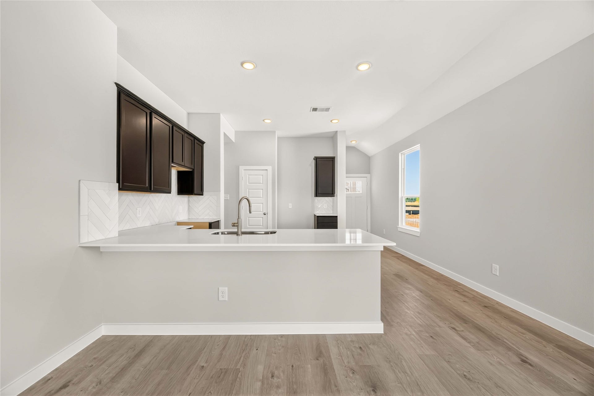 11925 Avian Avenue, Conroe, TX 77303 11925 Avian Avenue, Conroe, TX 77303