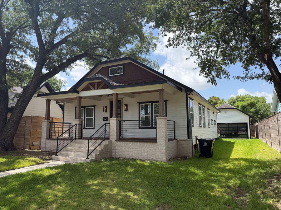 Property photo for 1506 Munger Street, Houston, TX