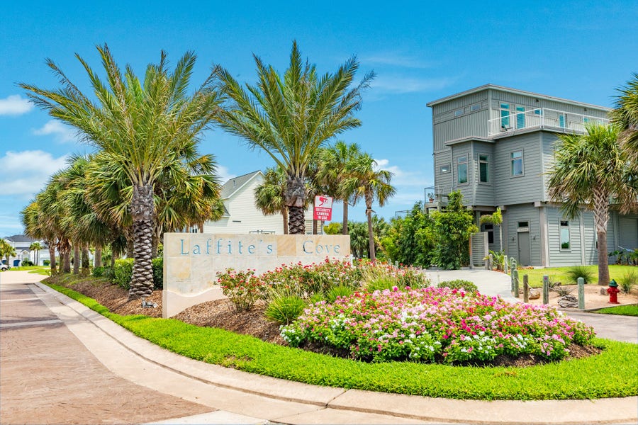 Property photo for 3619 Foremast Drive, Galveston, TX