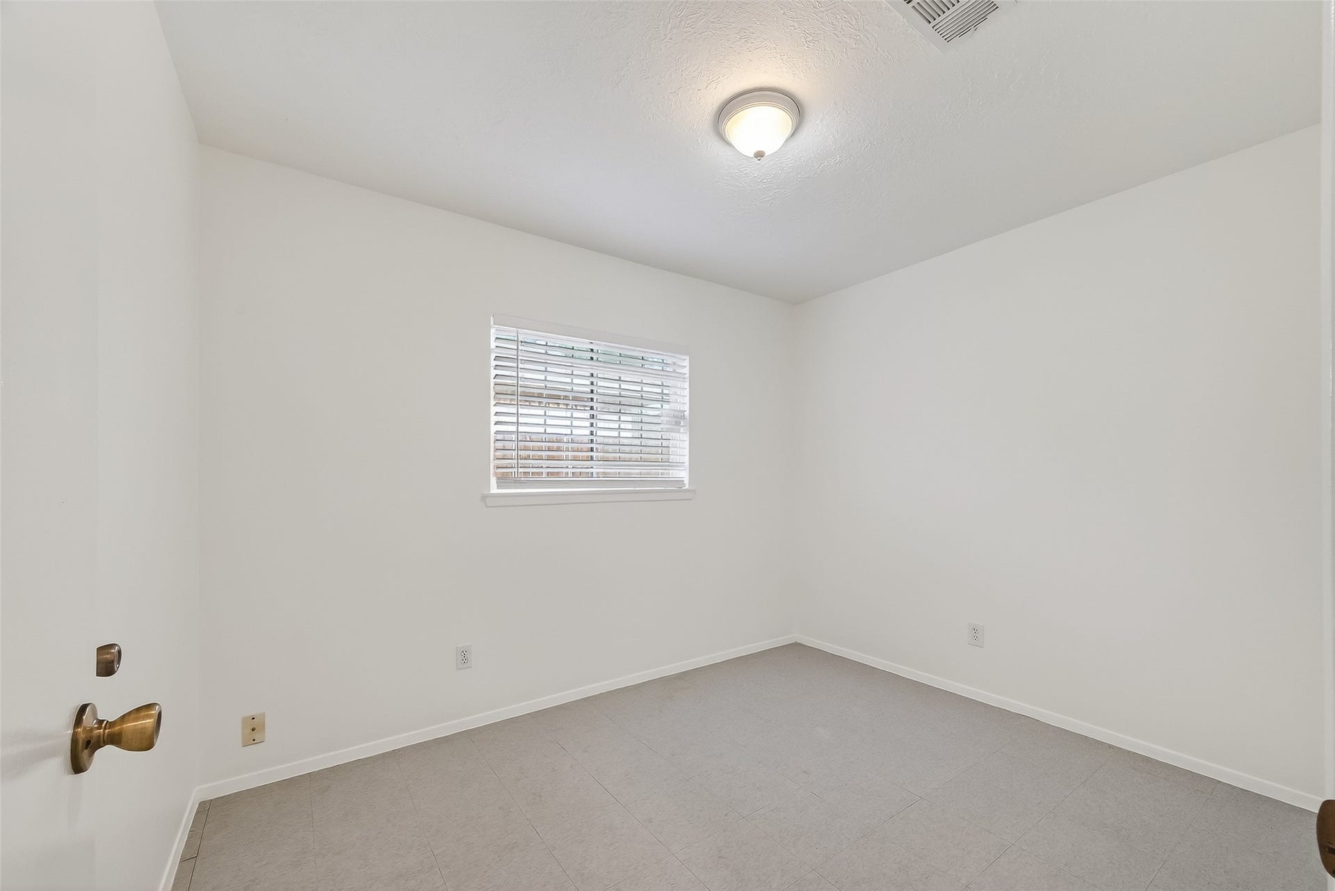 15022 Chipman Lane, Houston, TX 77060 Bedroom 3
