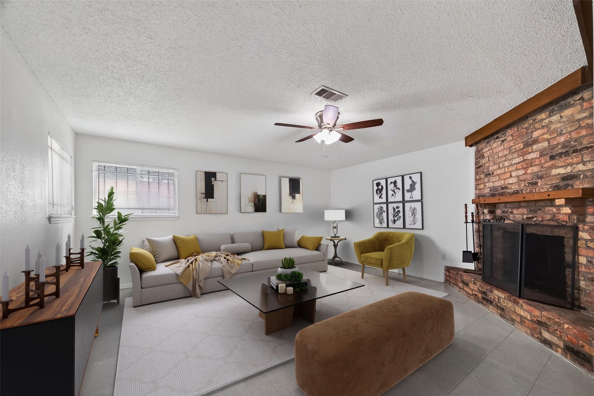 15022 Chipman Lane, Houston, TX 77060 Den/Family room (Virtually staged)