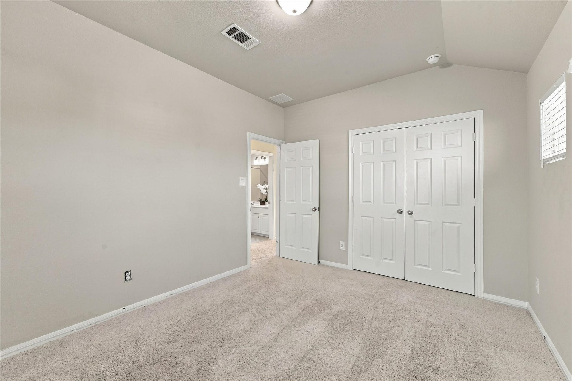 2472 Fairway Harbor Drive, Katy, TX 77493