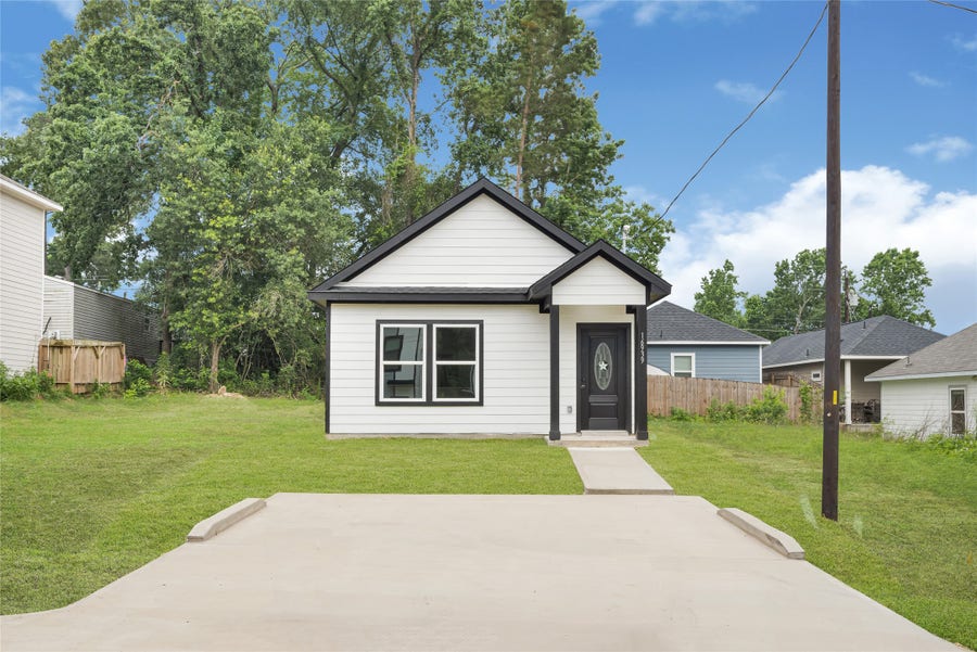 Property photo for 16939 Balmoral, Montgomery, TX