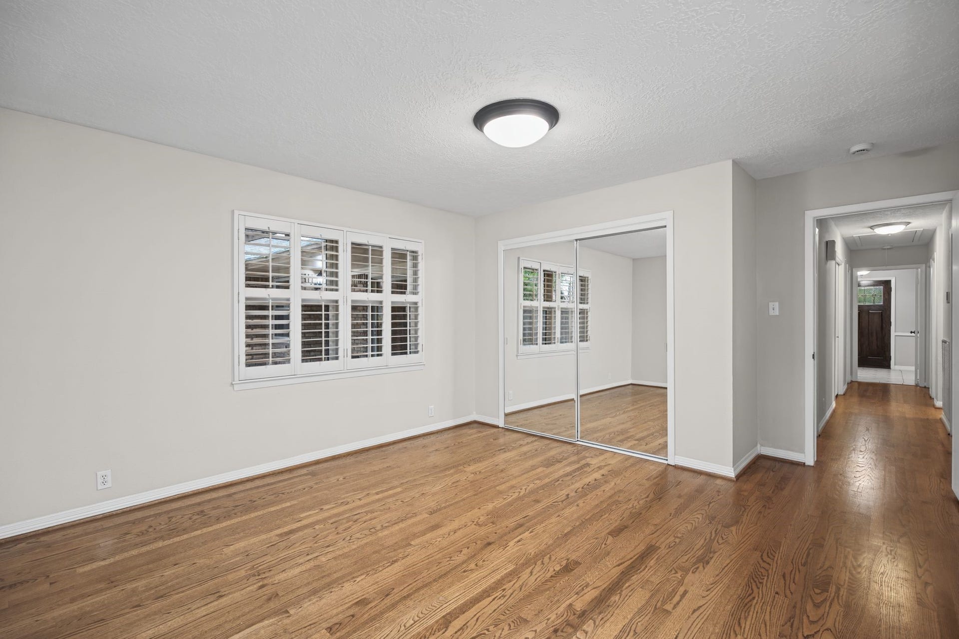6202 Wynnwood Lane, Houston, TX 77008 Primary Suite