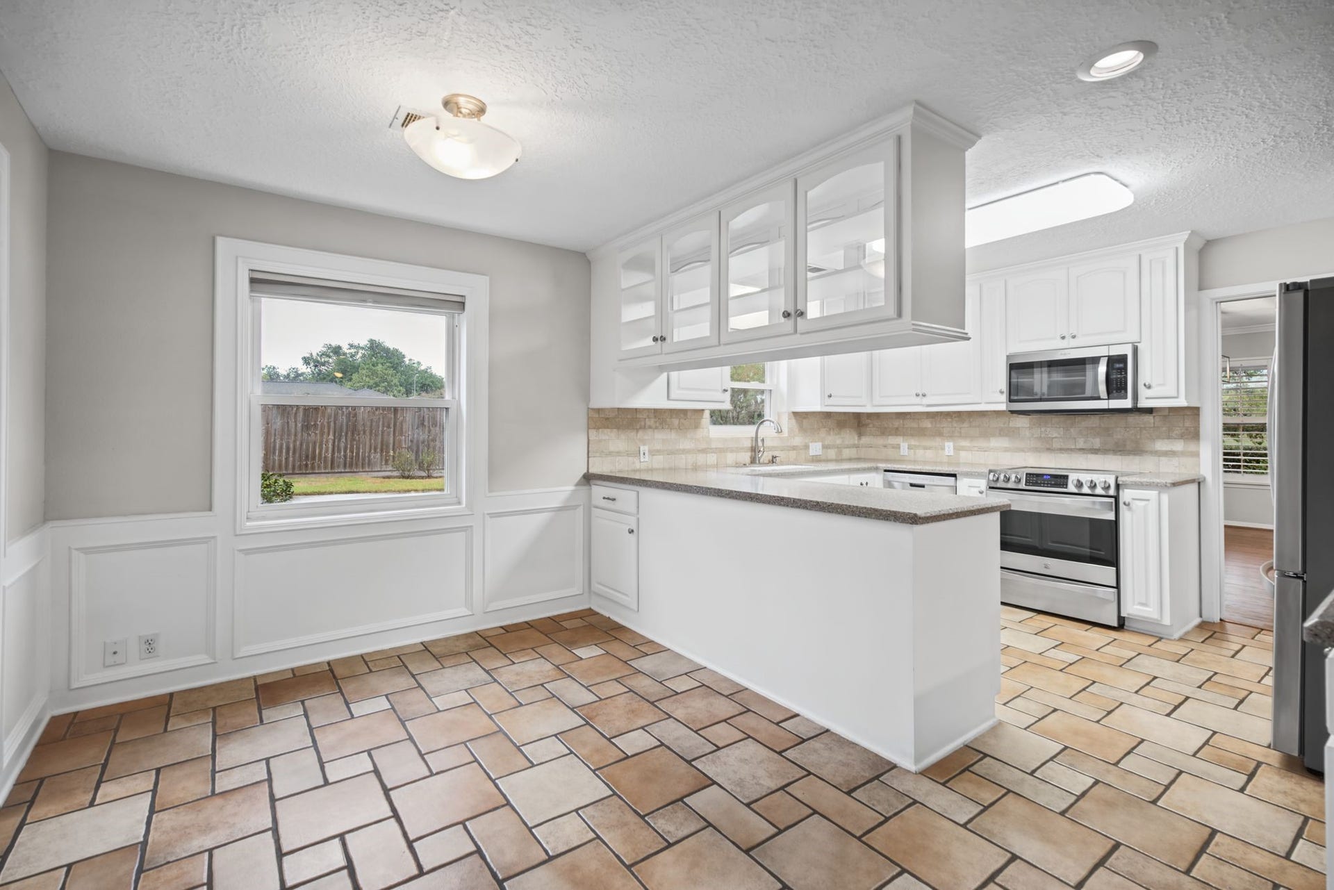 6202 Wynnwood Lane, Houston, TX 77008 6202 Wynnwood Lane, Houston, TX 77008