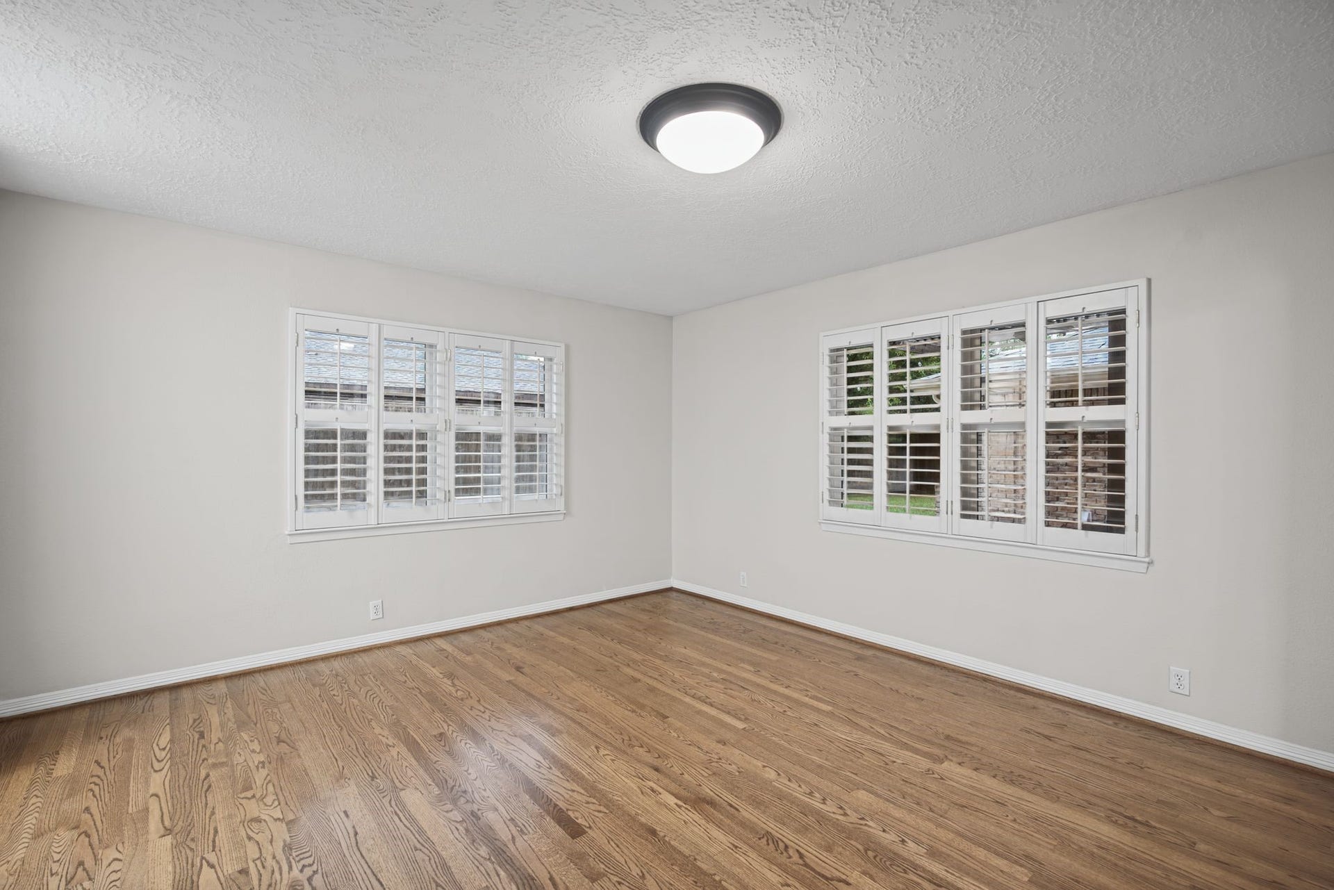 6202 Wynnwood Lane, Houston, TX 77008 Primary Suite