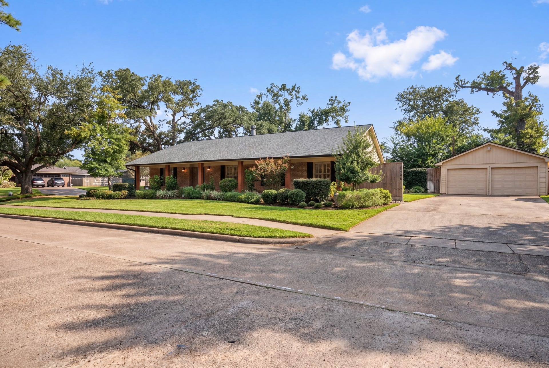 6202 Wynnwood Lane, Houston, TX 77008 6202 Wynnwood Lane, Houston, TX 77008