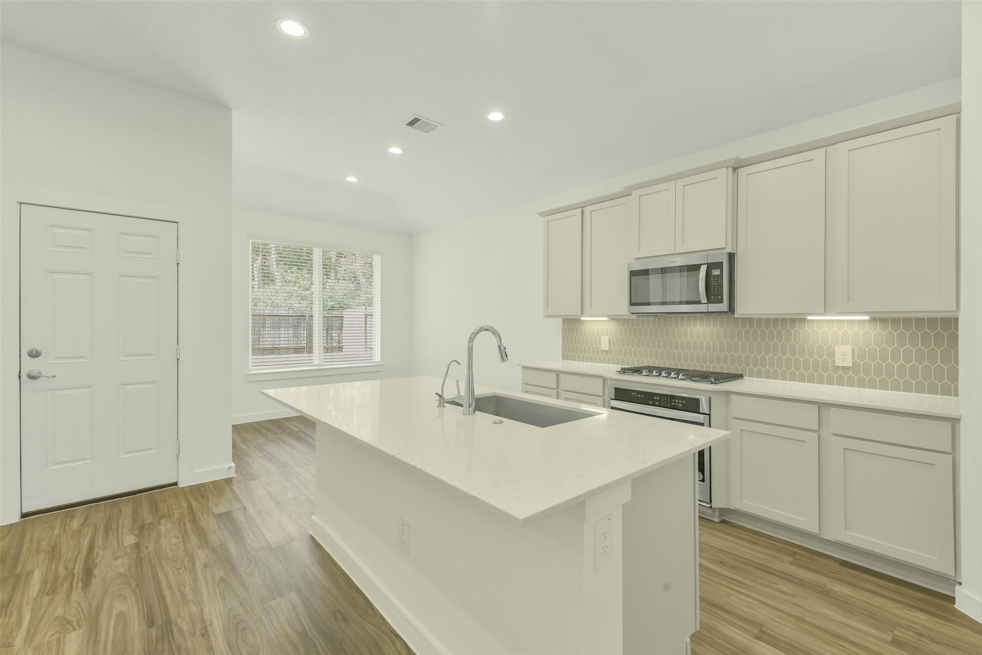 14322 Winema View Lane, Conroe, TX 77384 14322 Winema View Lane, Conroe, TX 77384