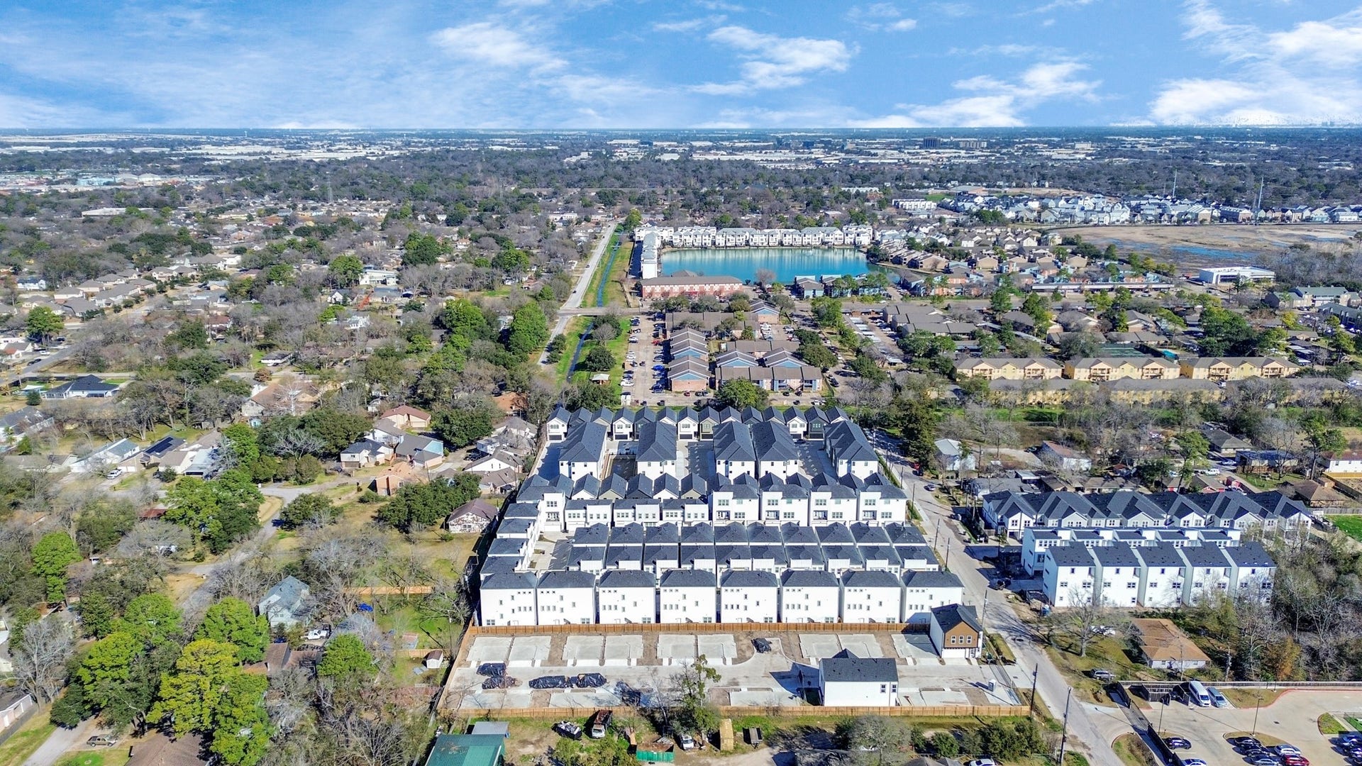 9006 Laverne Laurel Lane, Houston, TX 77080 9006 Laverne Laurel Lane, Houston, TX 77080