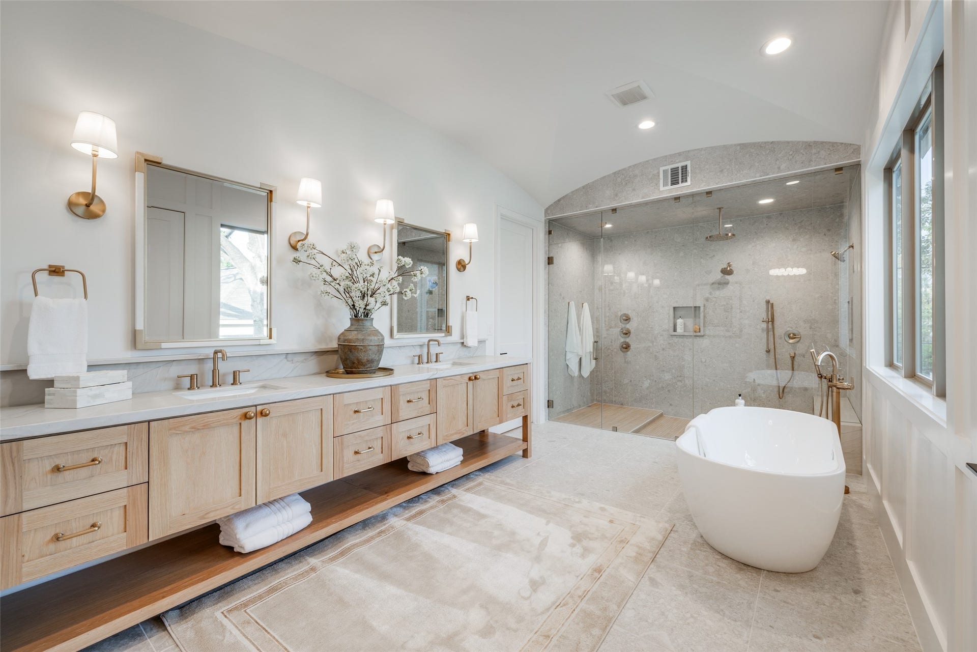 2343 NORTH Boulevard, Houston, TX 77098 * Estimated Compl date 09/17/2027 *
* ASK ABOUT CUSTOMIZATION OPTIONS DURING CONSTRUCTION ONLY
* MAZZARINO MODEL HOME
* PHOTOS MAY SHOW A SIMILAR FLOOR PLAN AND/OR UPGRADED/ALTERNATIVE FINISHES
* Please use these photos as a guide
* THIS IS AN ACTIVE CONSTRUCTION SITE, BUYERS MUST REQUEST APPOINTMENT TO BE ON PREMISES AT ALL TIMES.