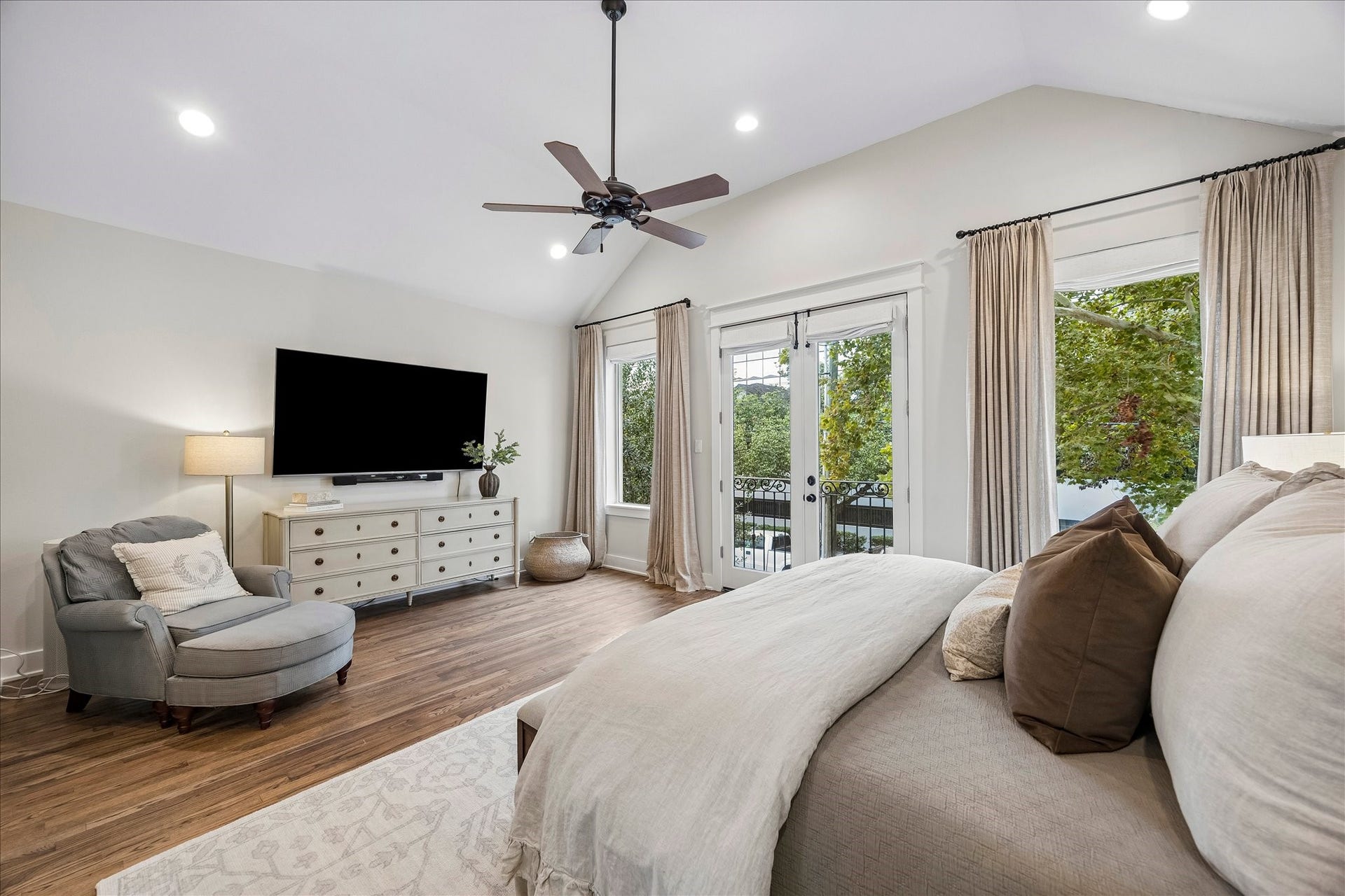 516 Knox Street, Houston, TX 77007