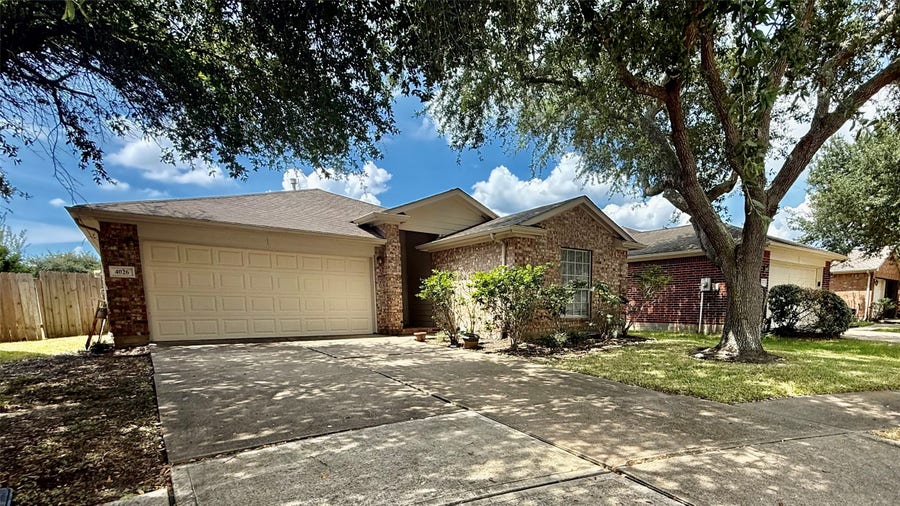 Property photo for 4026 Redwood Hill Court, Fresno, TX