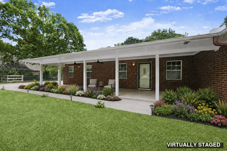 Property photo for 2418 Pebble Lake Drive, Magnolia, TX