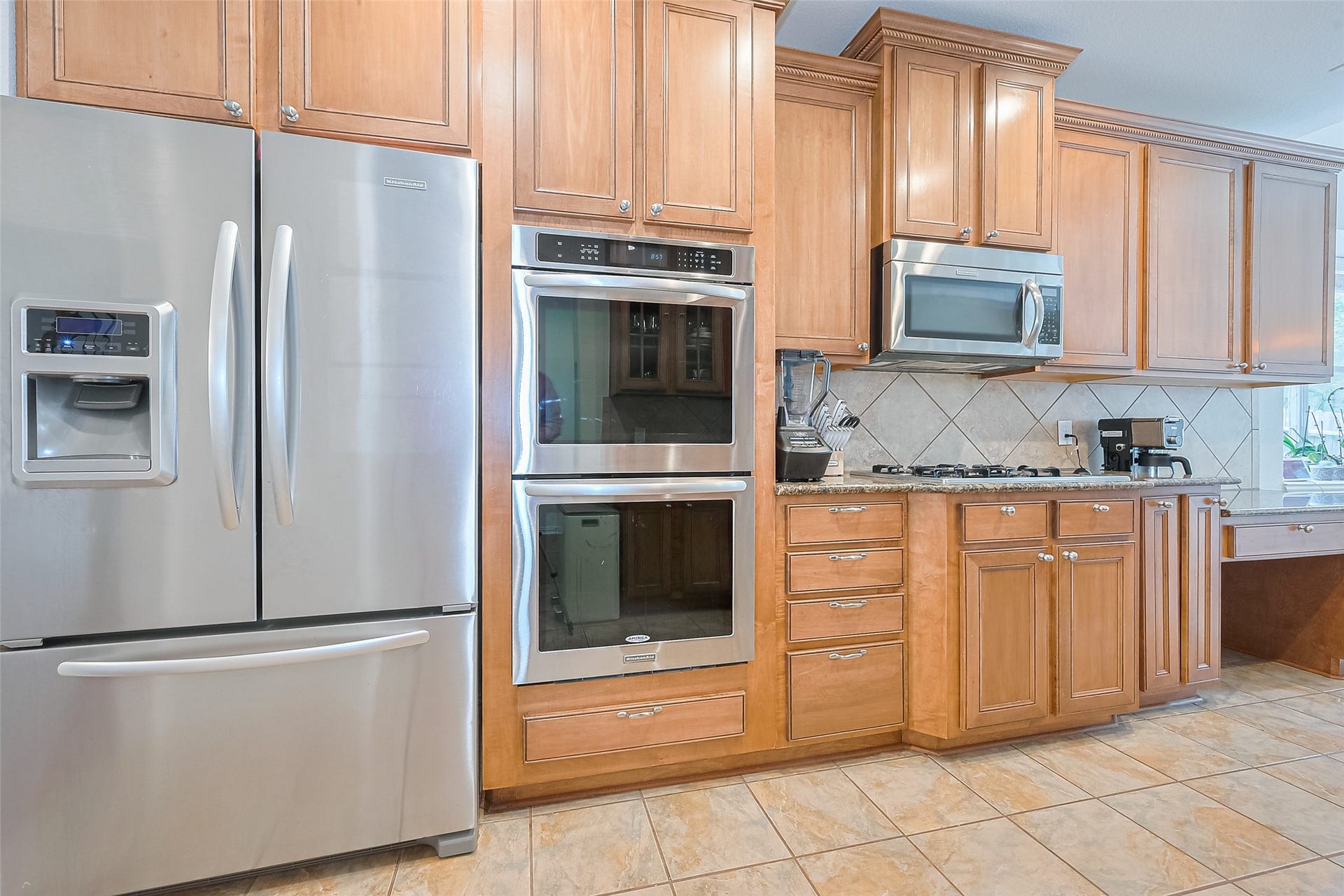 157 E Frontera Circle, The Woodlands, TX 77382 157 E Frontera Circle, The Woodlands, TX 77382
