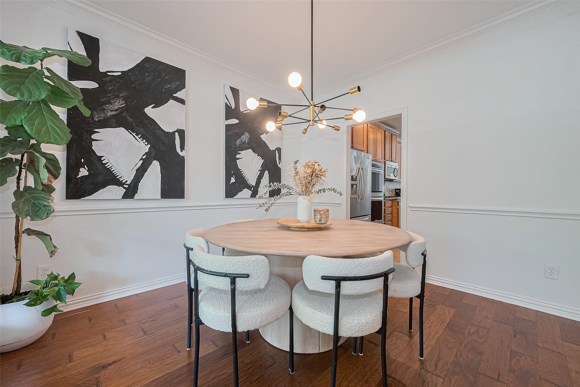 157 E Frontera Circle, The Woodlands, TX 77382 157 E Frontera Circle, The Woodlands, TX 77382