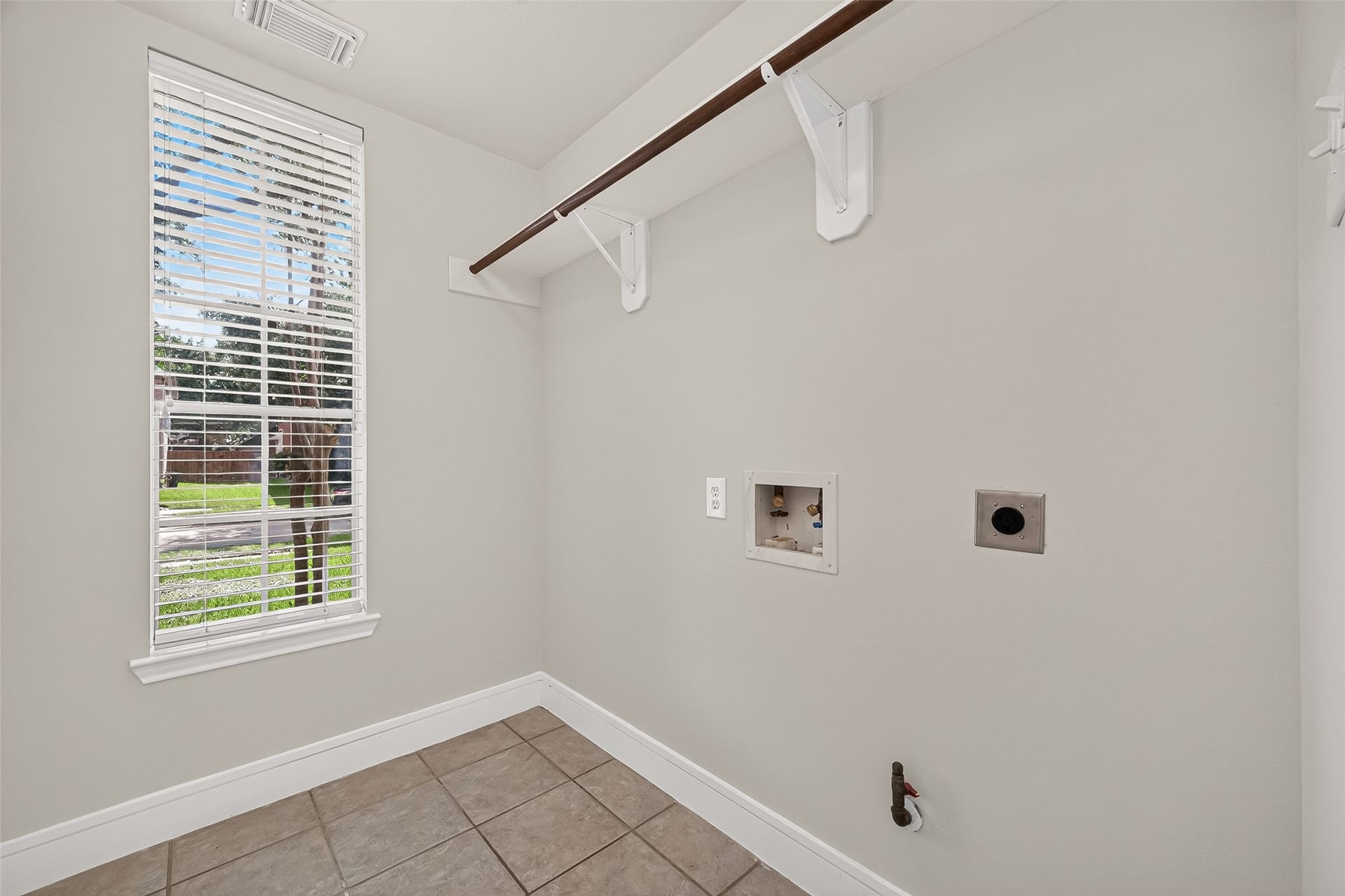 11322 Hillside Glen Trail, Houston, TX 77065 11322 Hillside Glen Trail, Houston, TX 77065