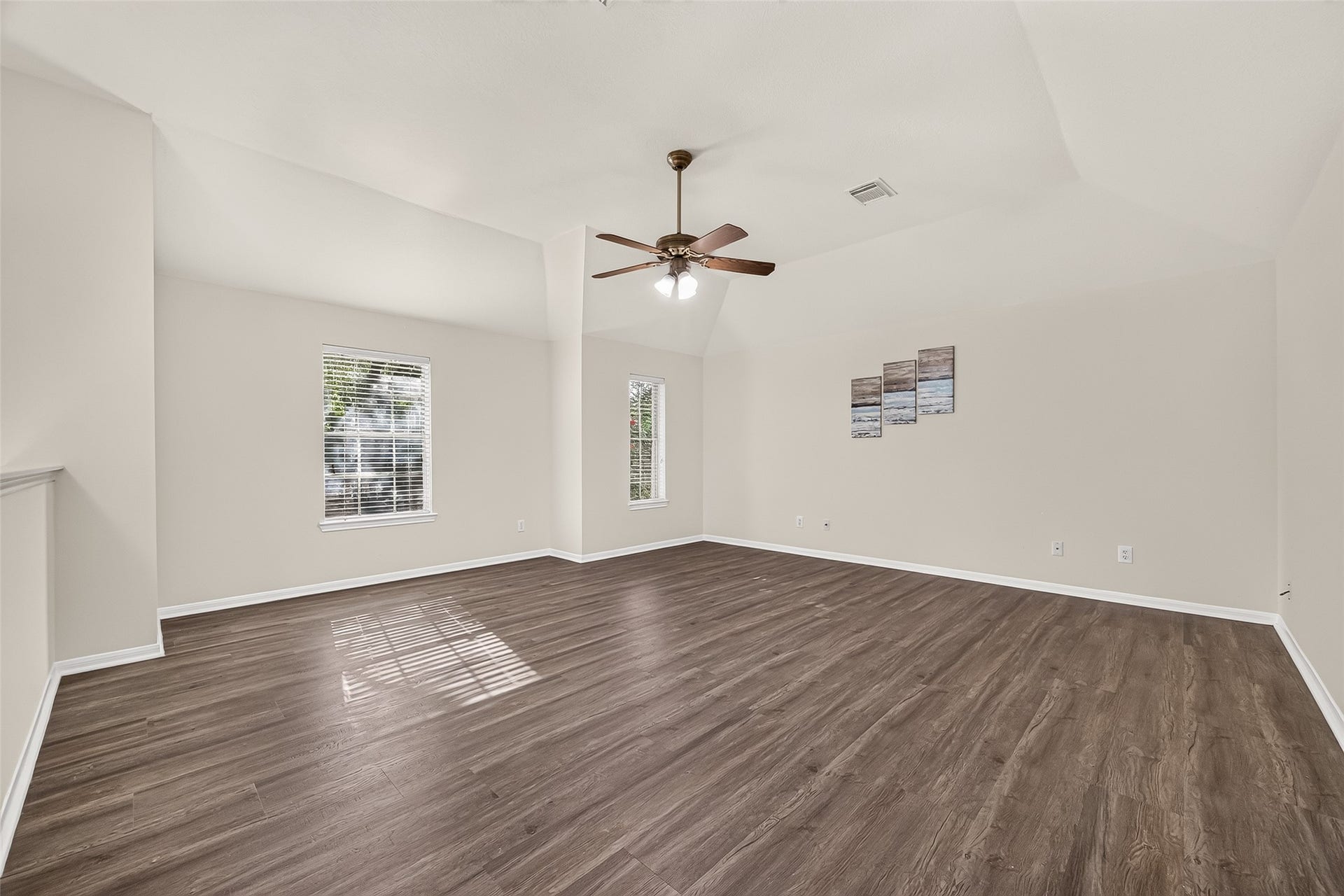 11322 Hillside Glen Trail, Houston, TX 77065 11322 Hillside Glen Trail, Houston, TX 77065