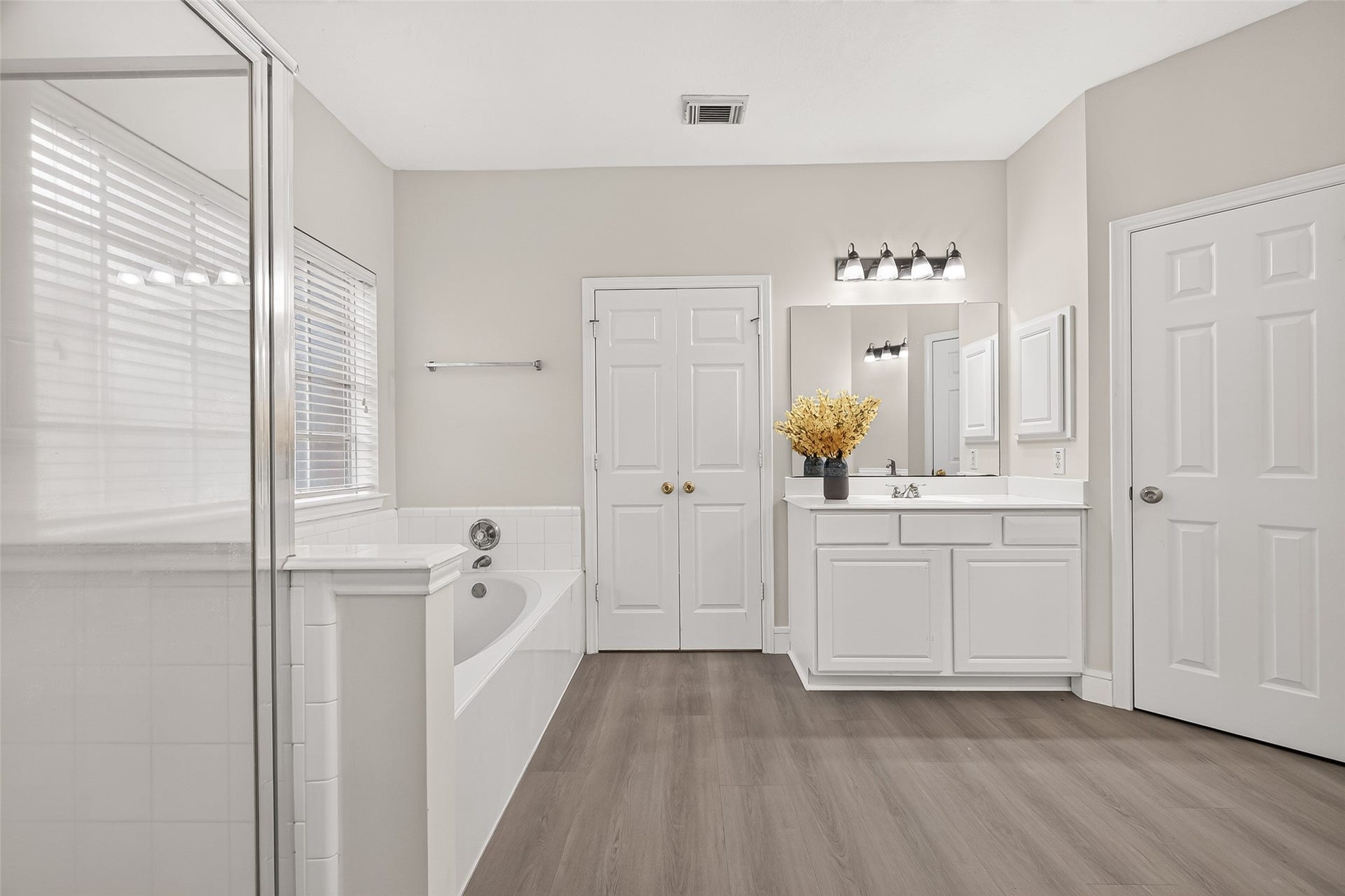 11322 Hillside Glen Trail, Houston, TX 77065 11322 Hillside Glen Trail, Houston, TX 77065