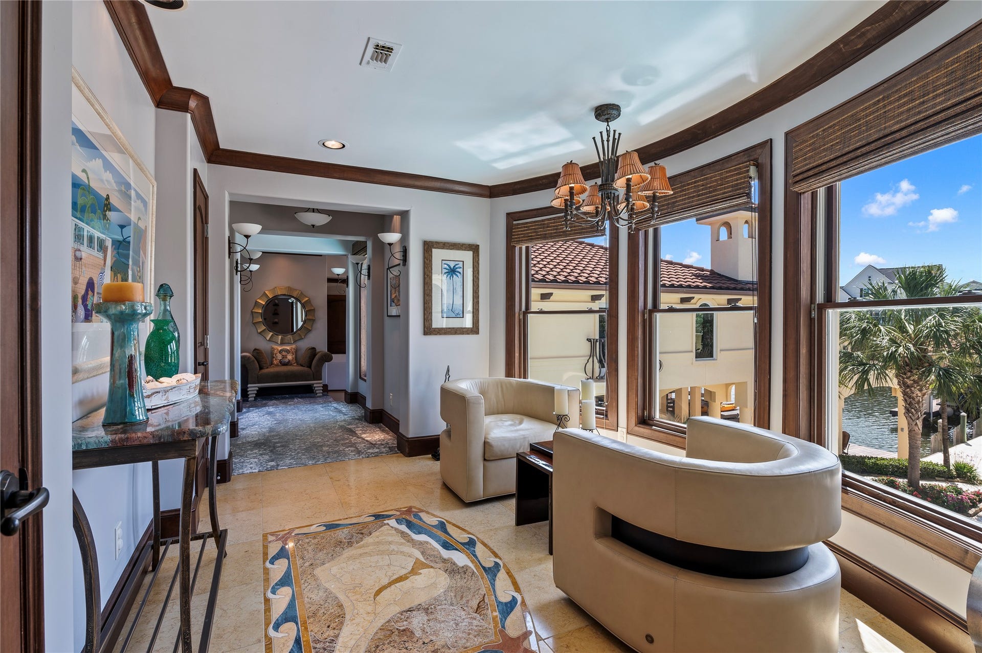 215 Sampan Drive, Galveston, TX 77554 Hallway