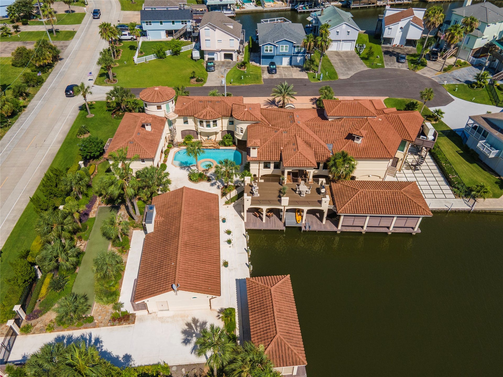 215 Sampan Drive, Galveston, TX 77554 Aerial View
