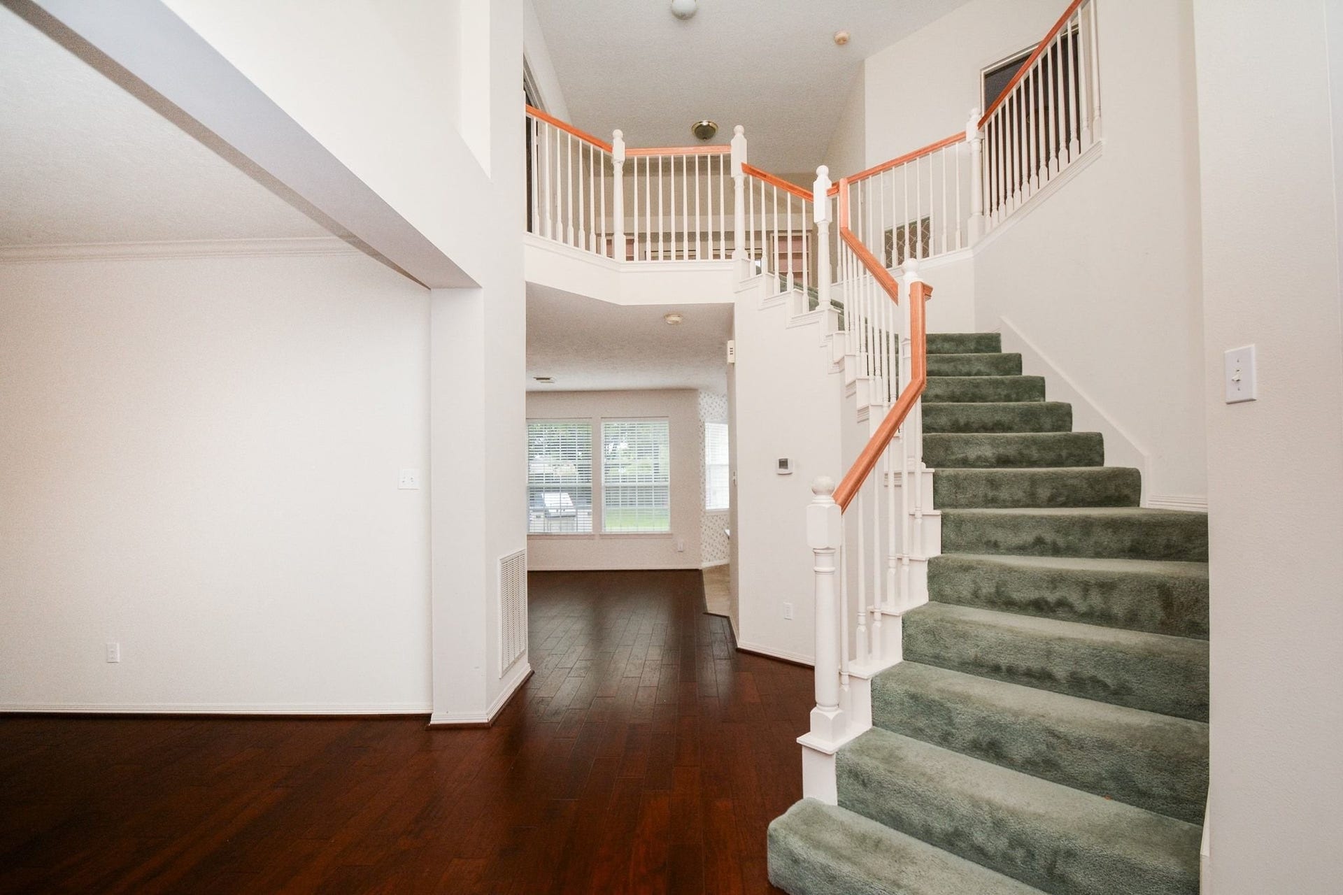 17122 Highland Canyon Drive, Houston, TX 77095 Two story entry with sweeping staircase