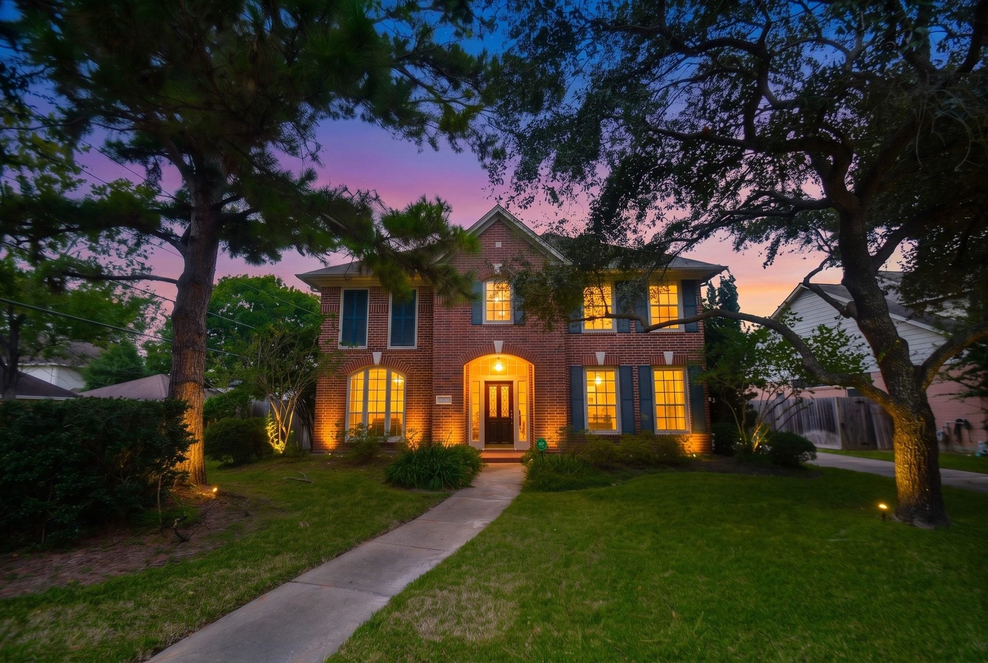 17122 Highland Canyon Drive, Houston, TX 77095 Welcome home to this stately Village built home in the beautiful community of Copper Lakes.