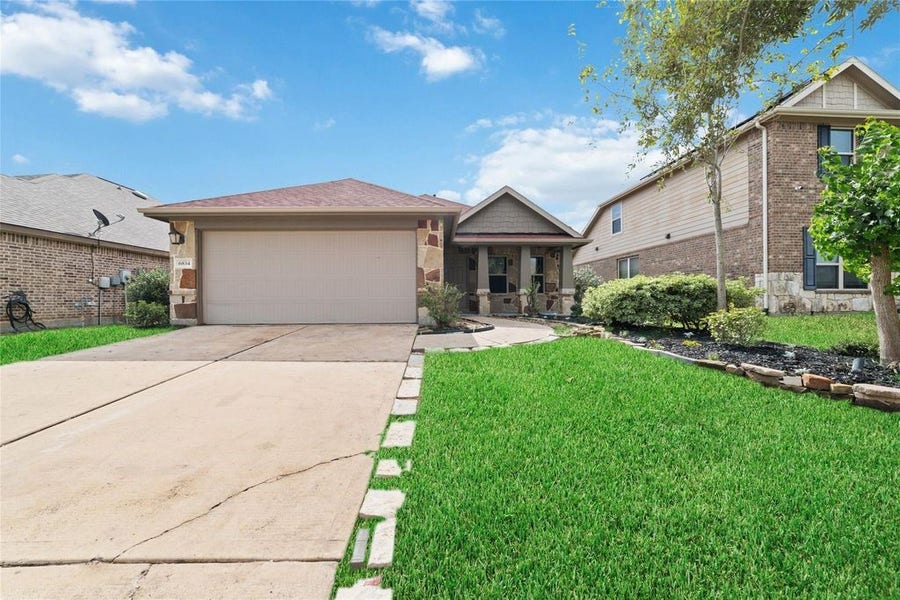 Property photo for 6834 Pear Point Lane, Richmond, TX
