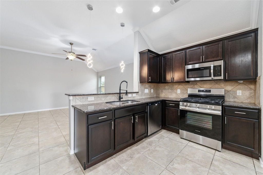 6834 Pear Point Lane, Richmond, TX 77469 6834 Pear Point Lane, Richmond, TX 77469