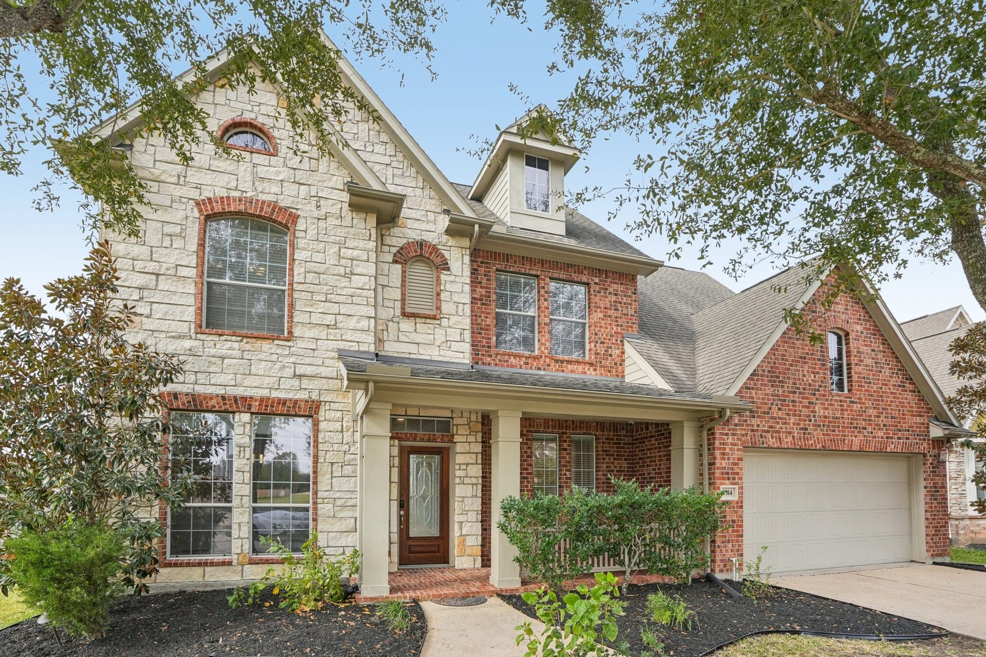 1314 Ravenel Lane, Sugar Land, TX 77479 1314 Ravenel Lane, Sugar Land, TX 77479
