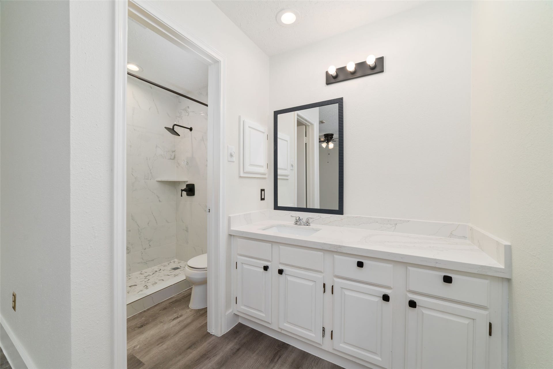 2311 Pebbledown Circle, Sugar Land, TX 77478