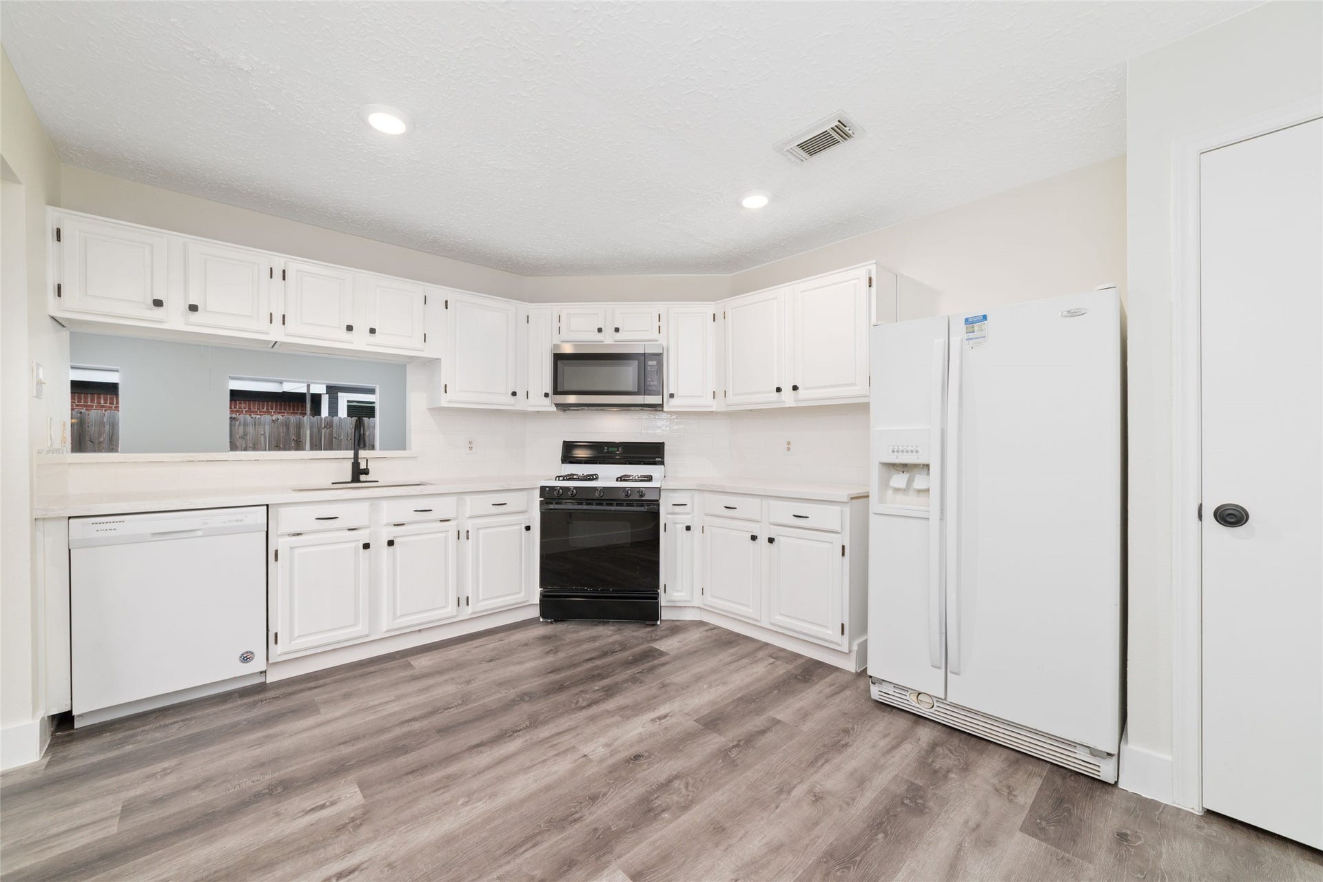 2311 Pebbledown Circle, Sugar Land, TX 77478