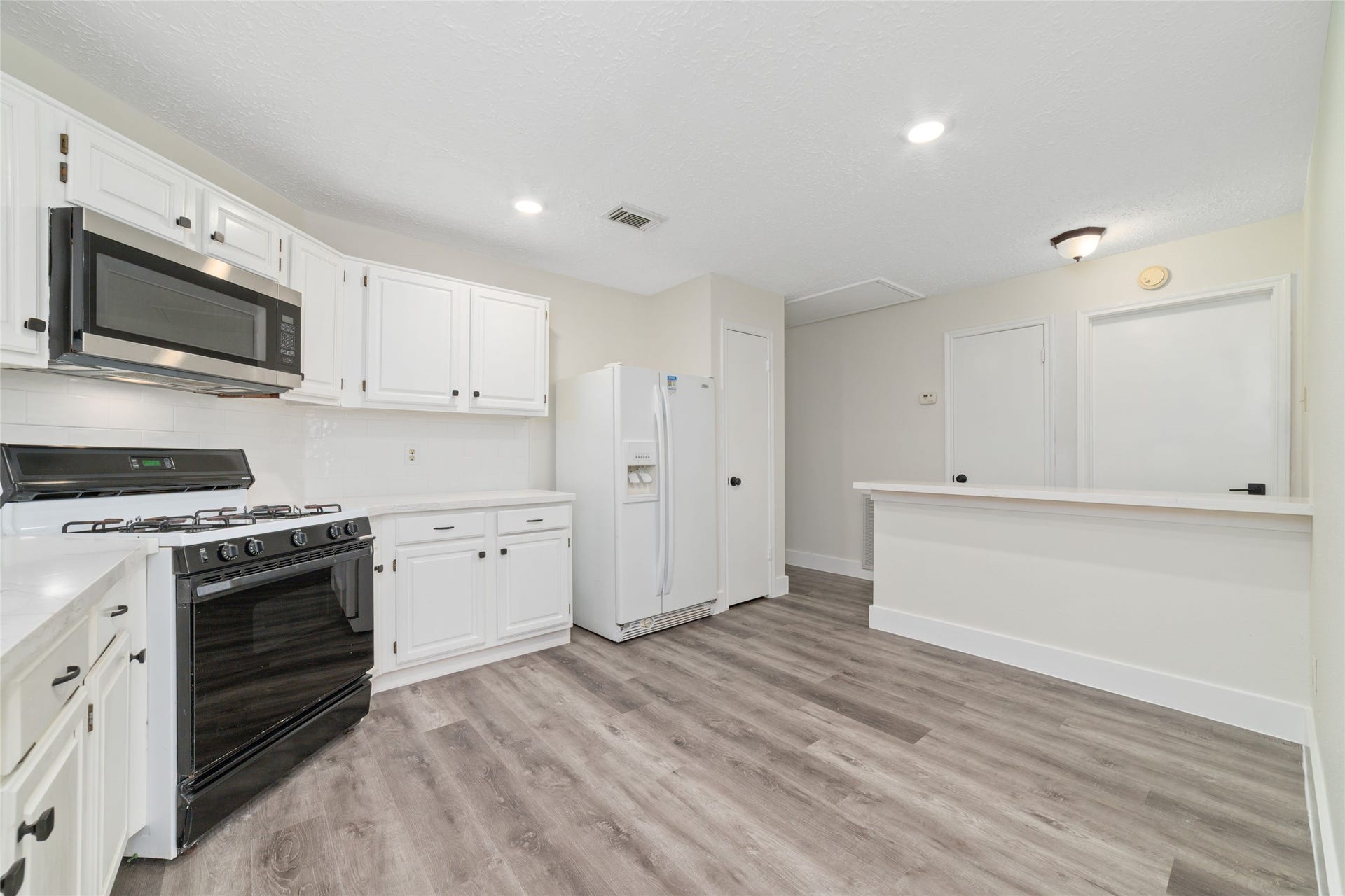 2311 Pebbledown Circle, Sugar Land, TX 77478