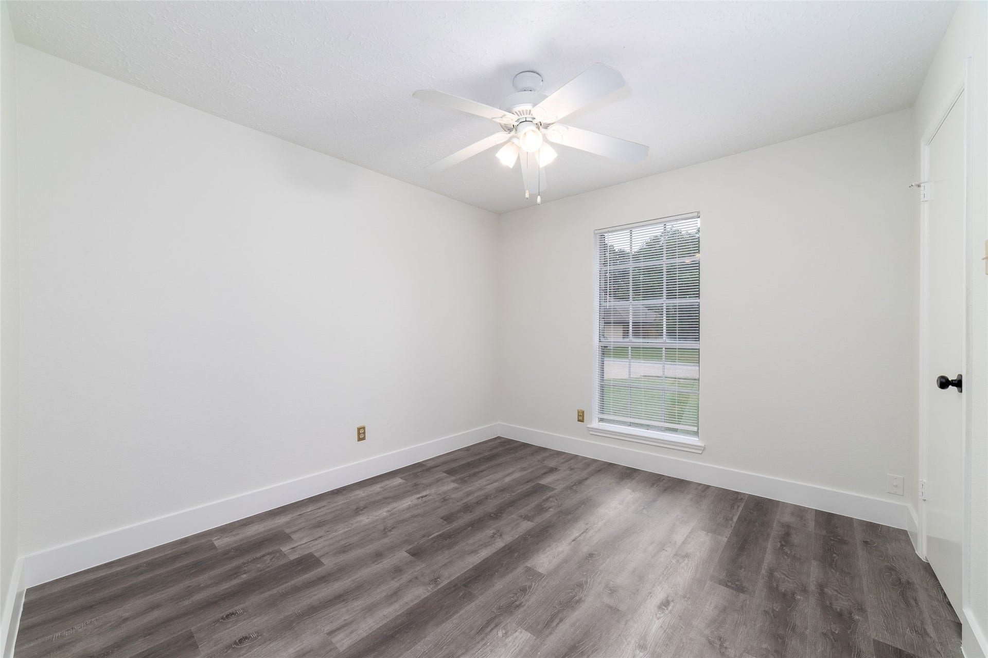 2311 Pebbledown Circle, Sugar Land, TX 77478