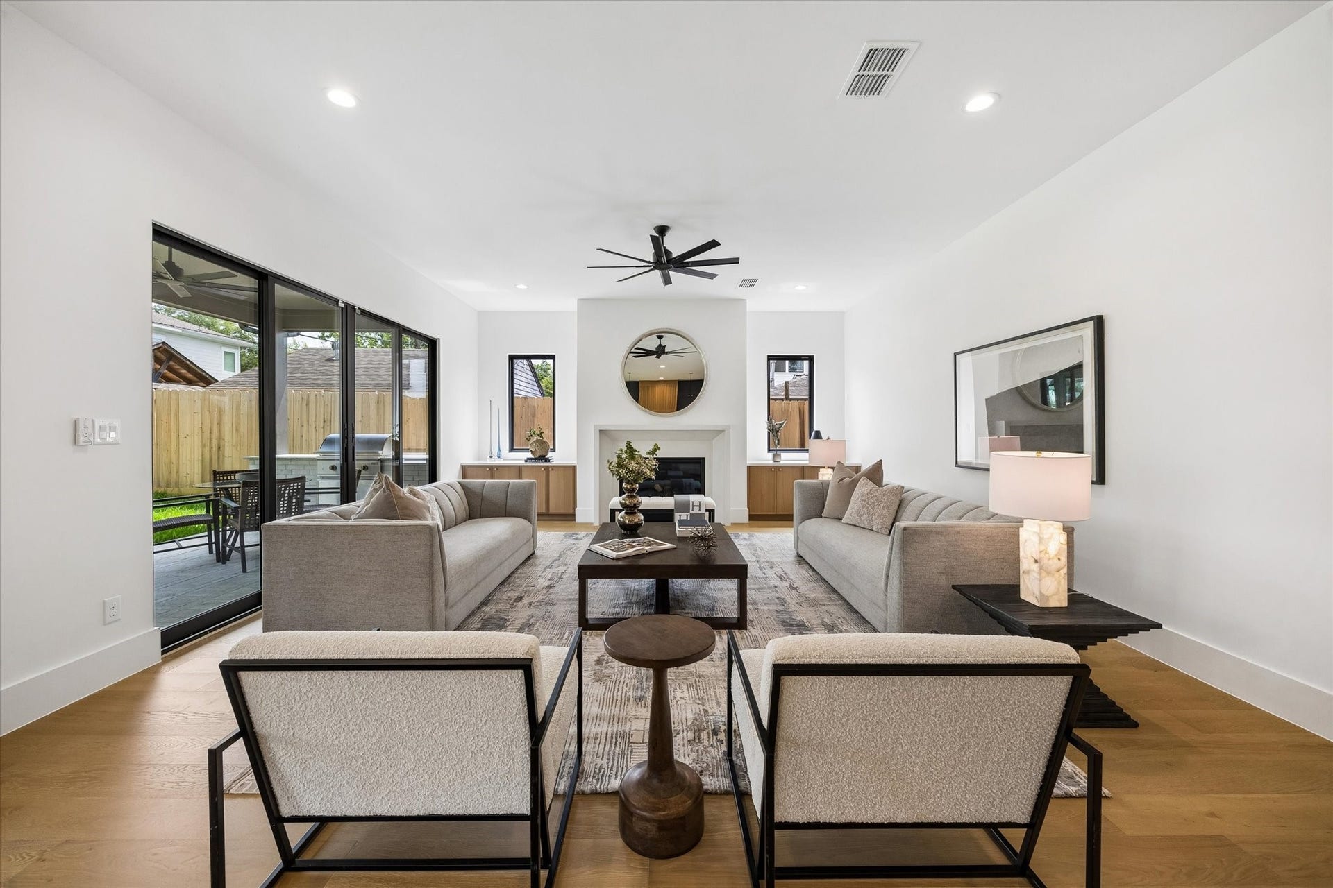 1710 Gardenia Drive, Houston, TX 77018