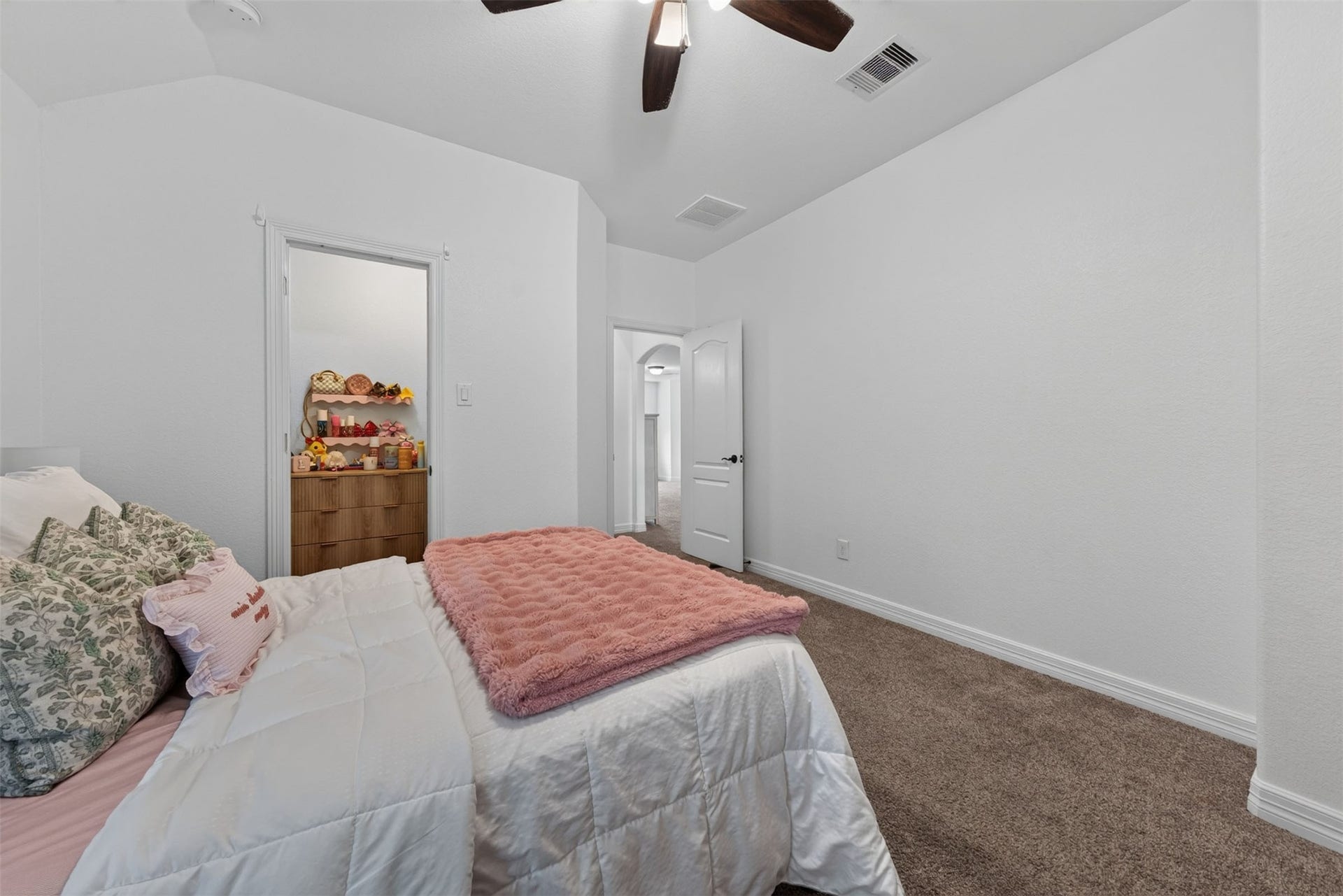 3531 Sunlight Springs Street, Richmond, TX 77406 3531 Sunlight Springs Street, Richmond, TX 77406