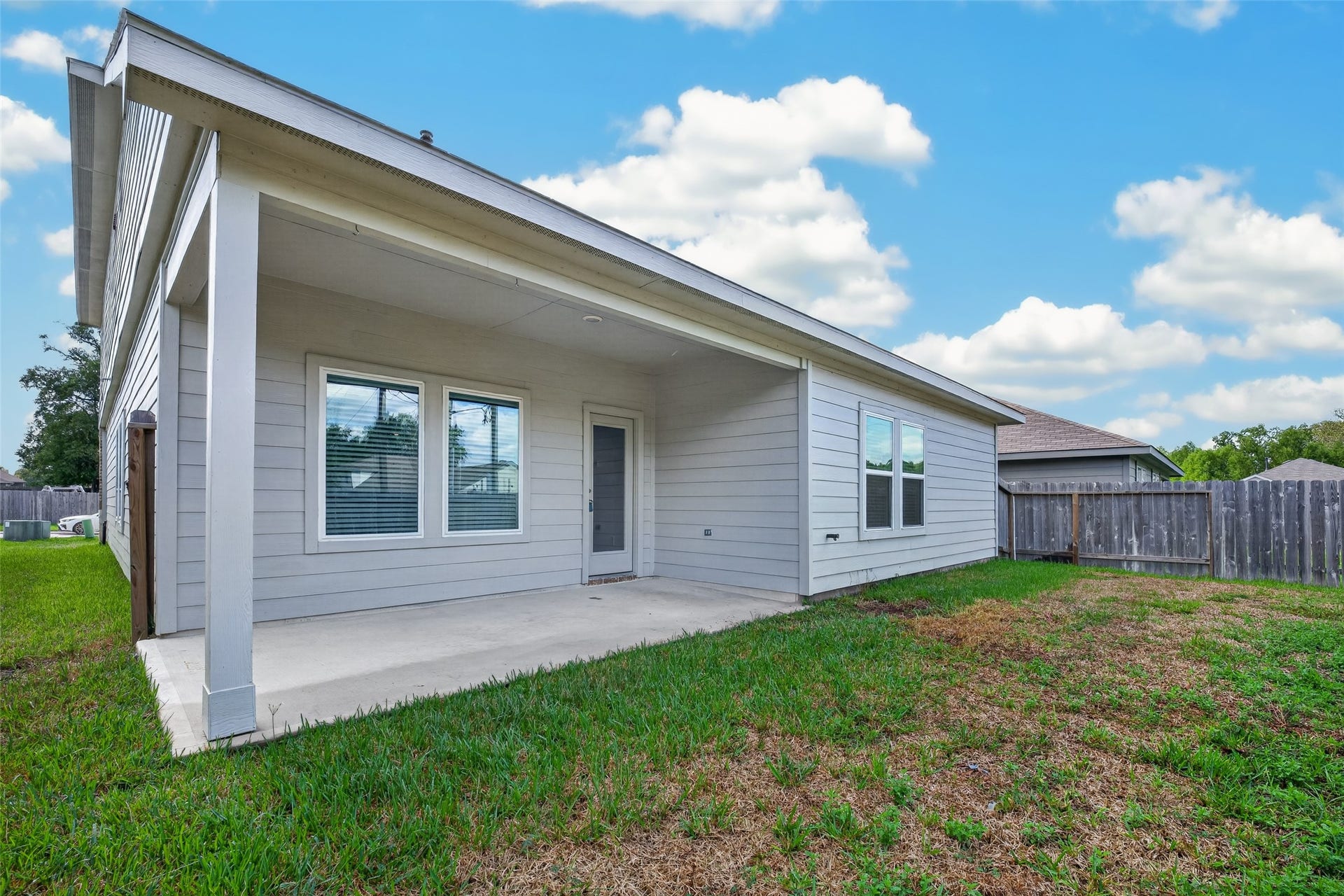 12818 Sunny Pass, Willis, TX 77318 12818 Sunny Pass, Willis, TX 77318