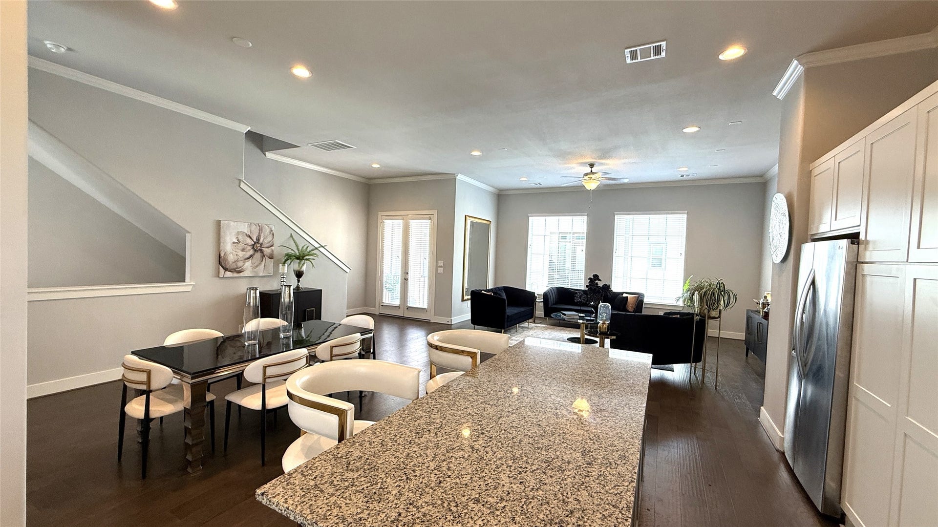 10906 Brookeshire Chase Lane, Houston, TX 77043