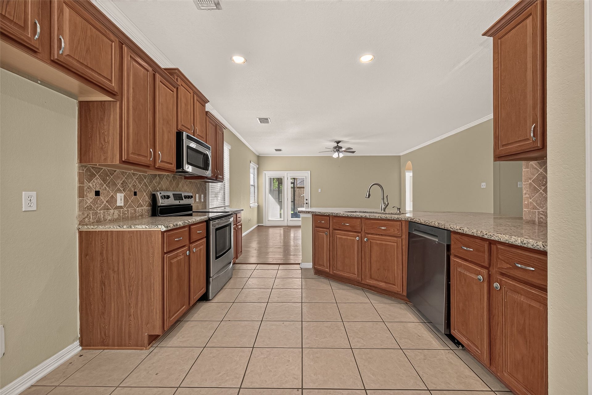 12927 Tall Spruce Drive, Cypress, TX 77429