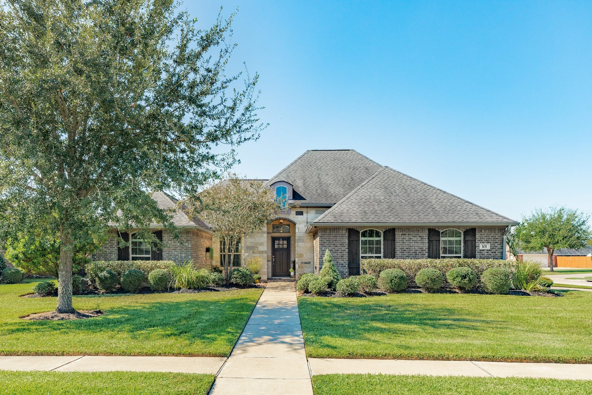 101 Rock Rose Lane, Lake Jackson, TX 77566 101 Rock Rose Lane, Lake Jackson, TX 77566