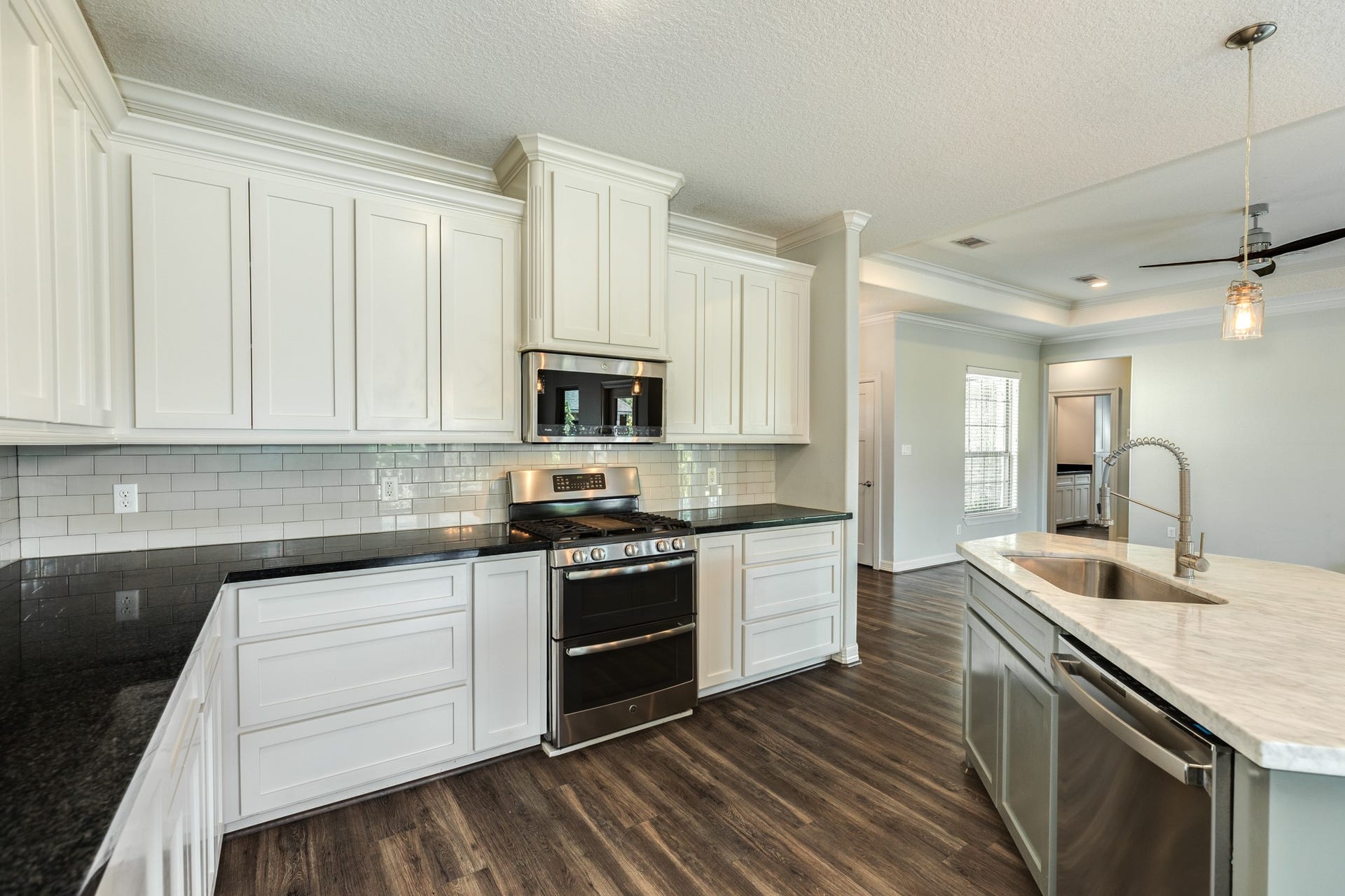 101 Rock Rose Lane, Lake Jackson, TX 77566 101 Rock Rose Lane, Lake Jackson, TX 77566