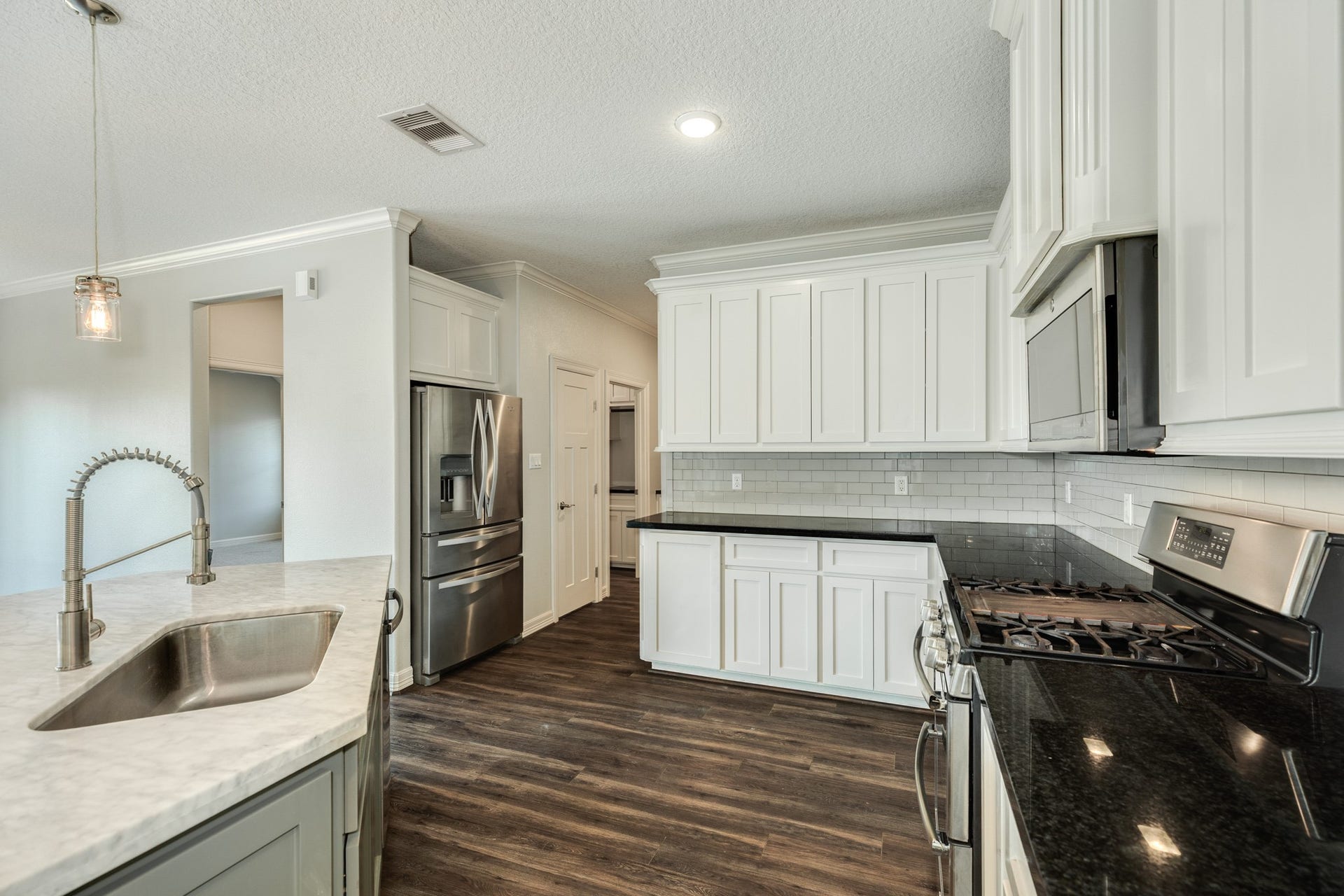 101 Rock Rose Lane, Lake Jackson, TX 77566 101 Rock Rose Lane, Lake Jackson, TX 77566